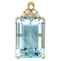 14k Yellow Gold 40 Carat Emerald Cut Aquamarine & Round White Diamond Pendant