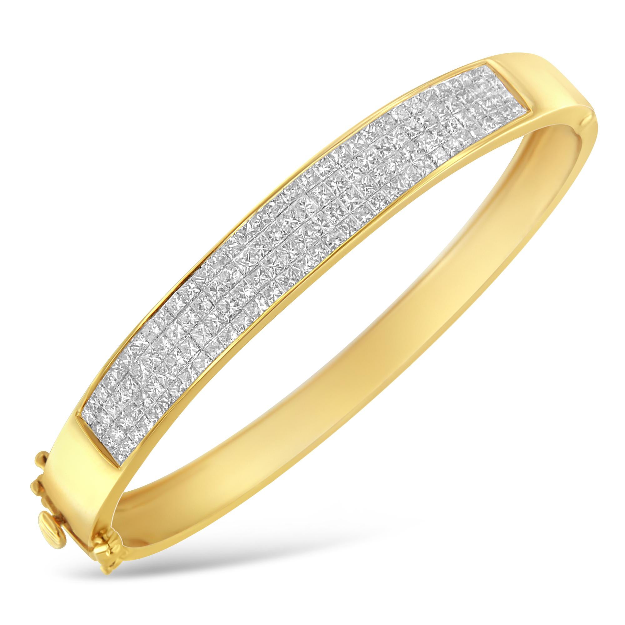 14K Yellow Gold 4.00 Carat Invisible-Set Princess Cut Diamond ID Bangle Bracelet In New Condition In New York, NY