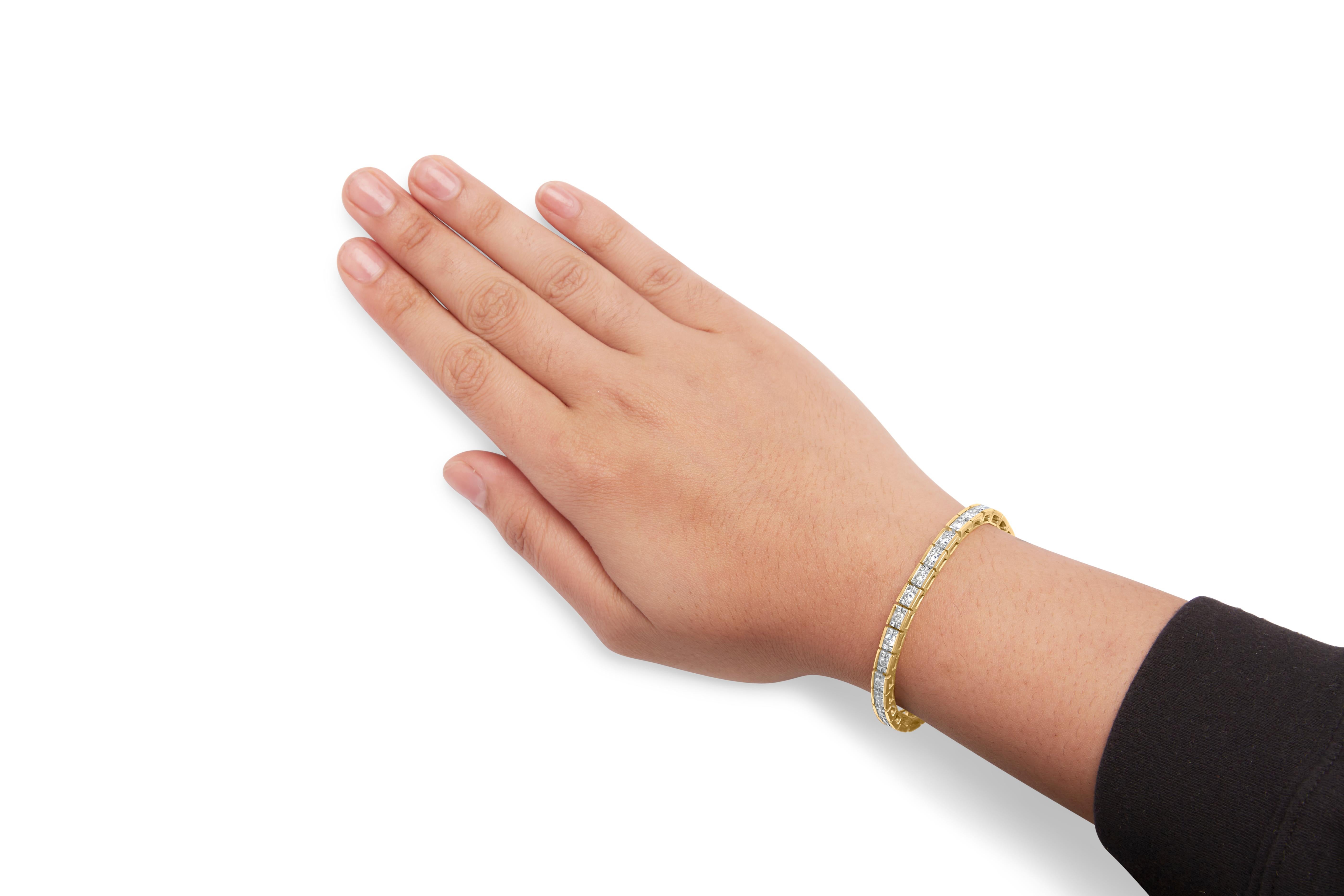 14K Yellow Gold 4.00 Cttw Channel Set Diamond Tennis Bracelet In New Condition In New York, NY