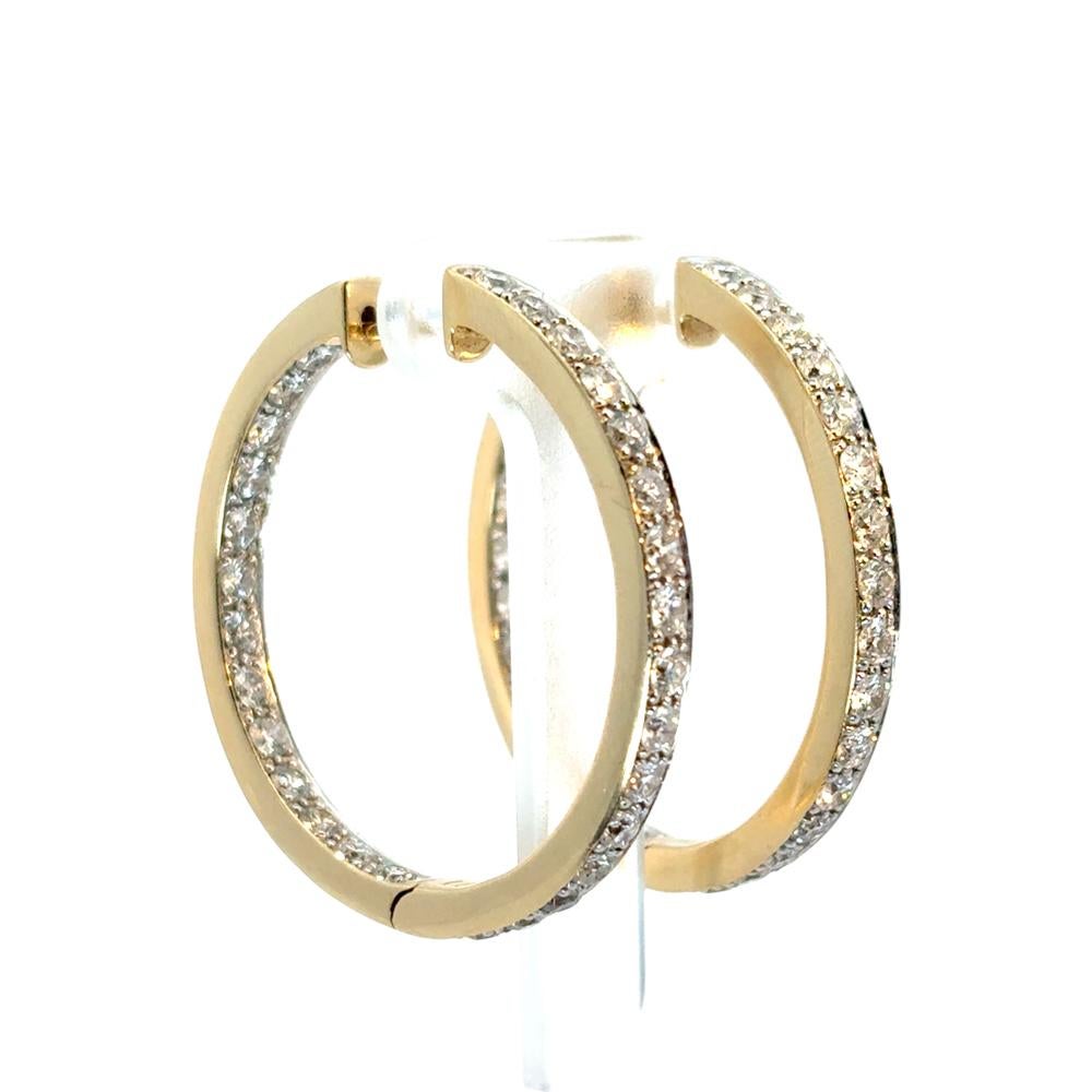 Boucles d'oreilles en or jaune 14k avec diamant 4.06ctw Inside Out en vente 2
