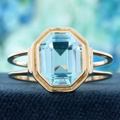 14K Yellow Gold 4.10ct Blue Topaz Vintage Style Split Shank Ring