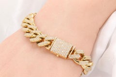 14k Yellow Gold 4.17ctw Diamond Curb Link Bracelet