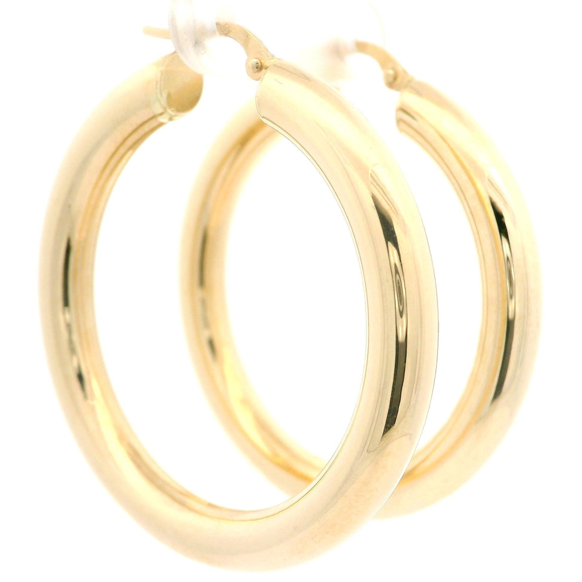 Boucles d'oreilles en or jaune 14k, 41mm, finition polie. en vente 2