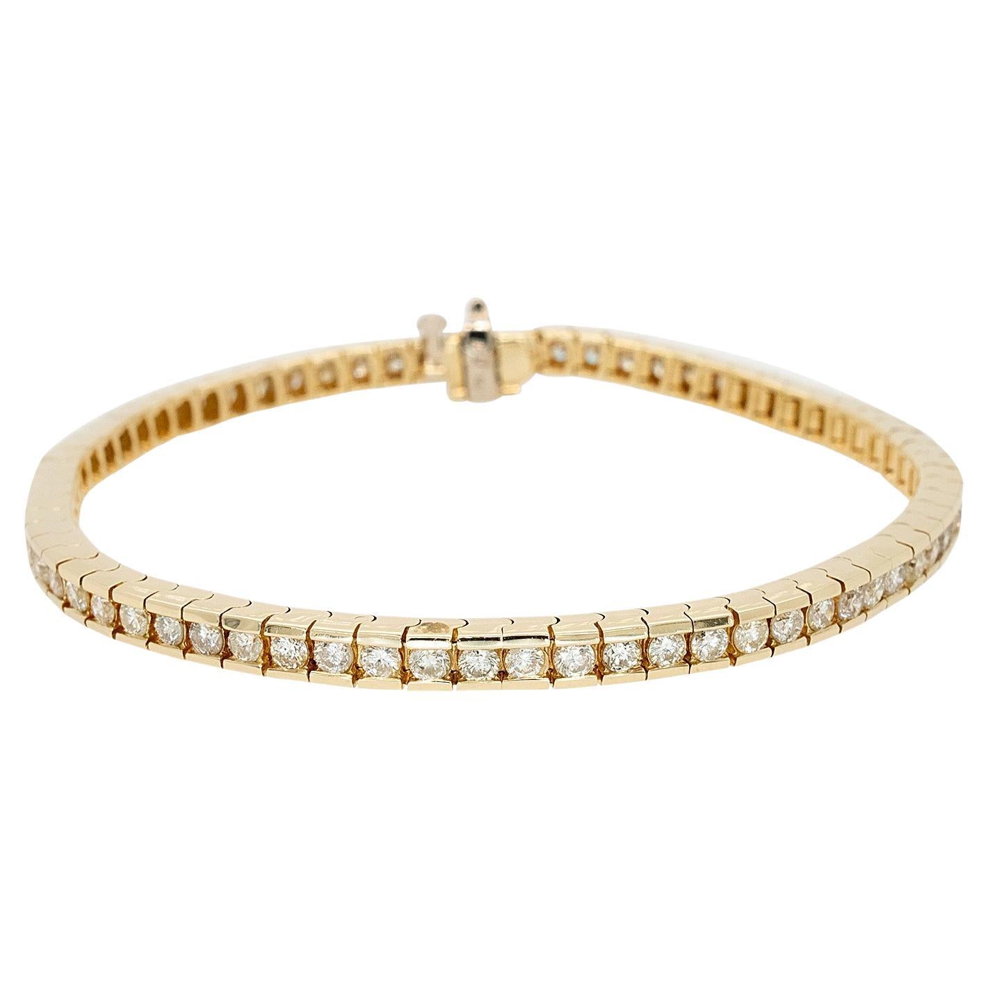 Bracelet tennis en or jaune 14 carats avec diamants naturels de 4,5 carats en vente
