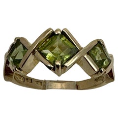 Vintage 14k Yellow Gold ~ 4.5mm & 5.5mm Square Peridot Ring ~ Size 7