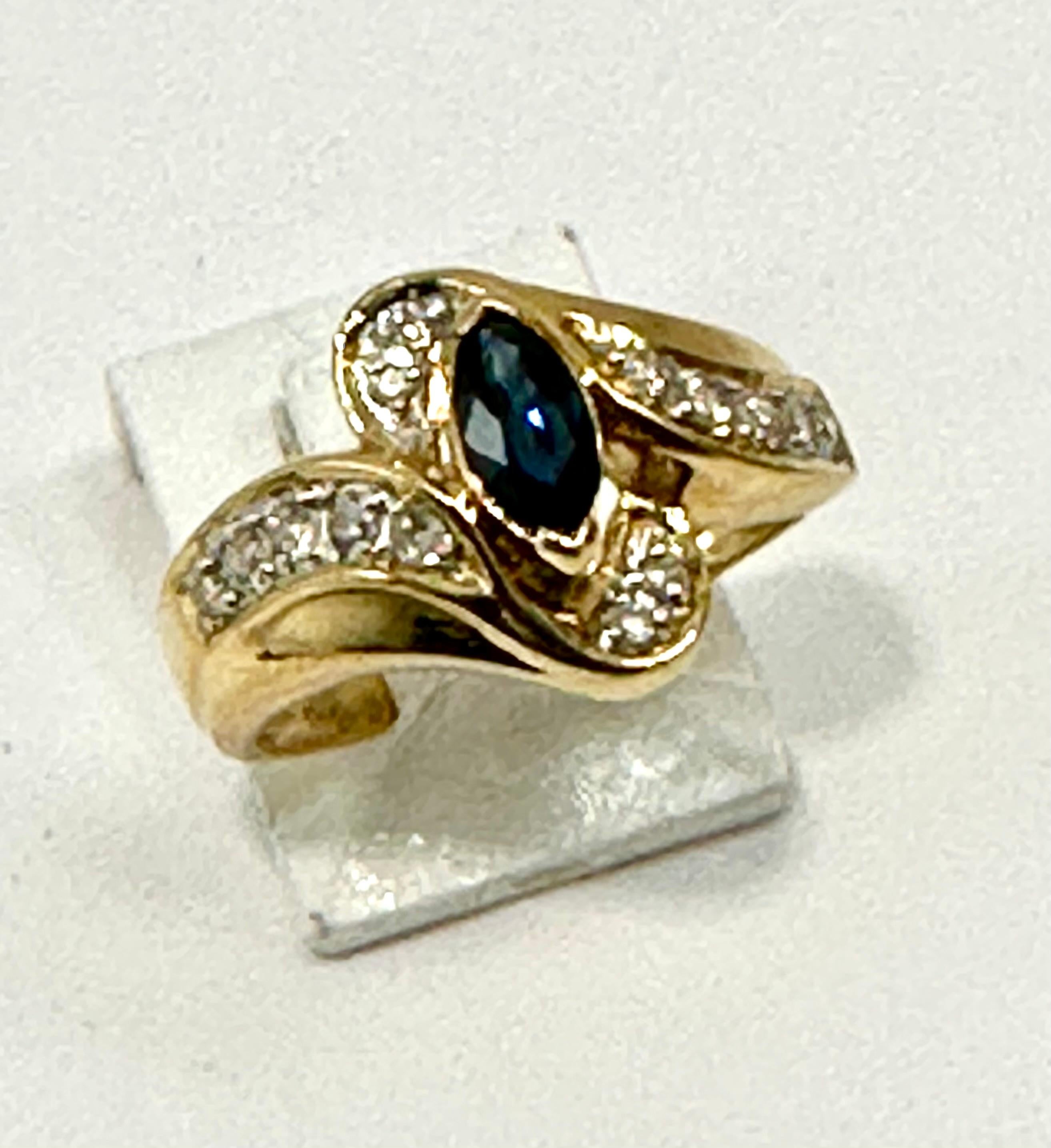 Artisan 14k Yellow Gold 4mm x 6mm Marquise Sapphire and 14 Diamonds ~ Ring ~ Size 7 For Sale