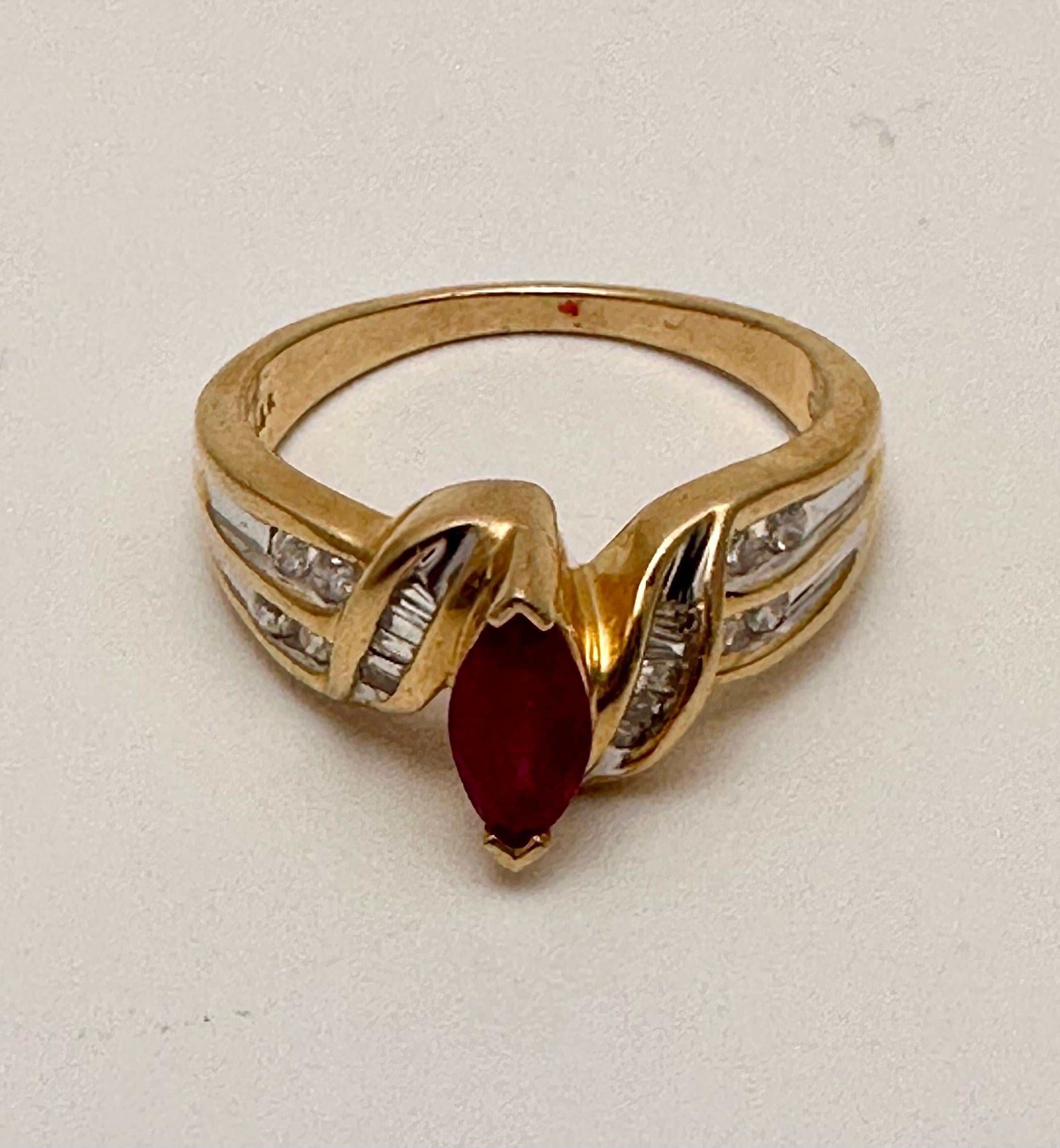 Women's 14k Yellow Gold 4mm x 8mm Marquise Ruby & Baguettes & Round Diamonds Ring Size 7 For Sale