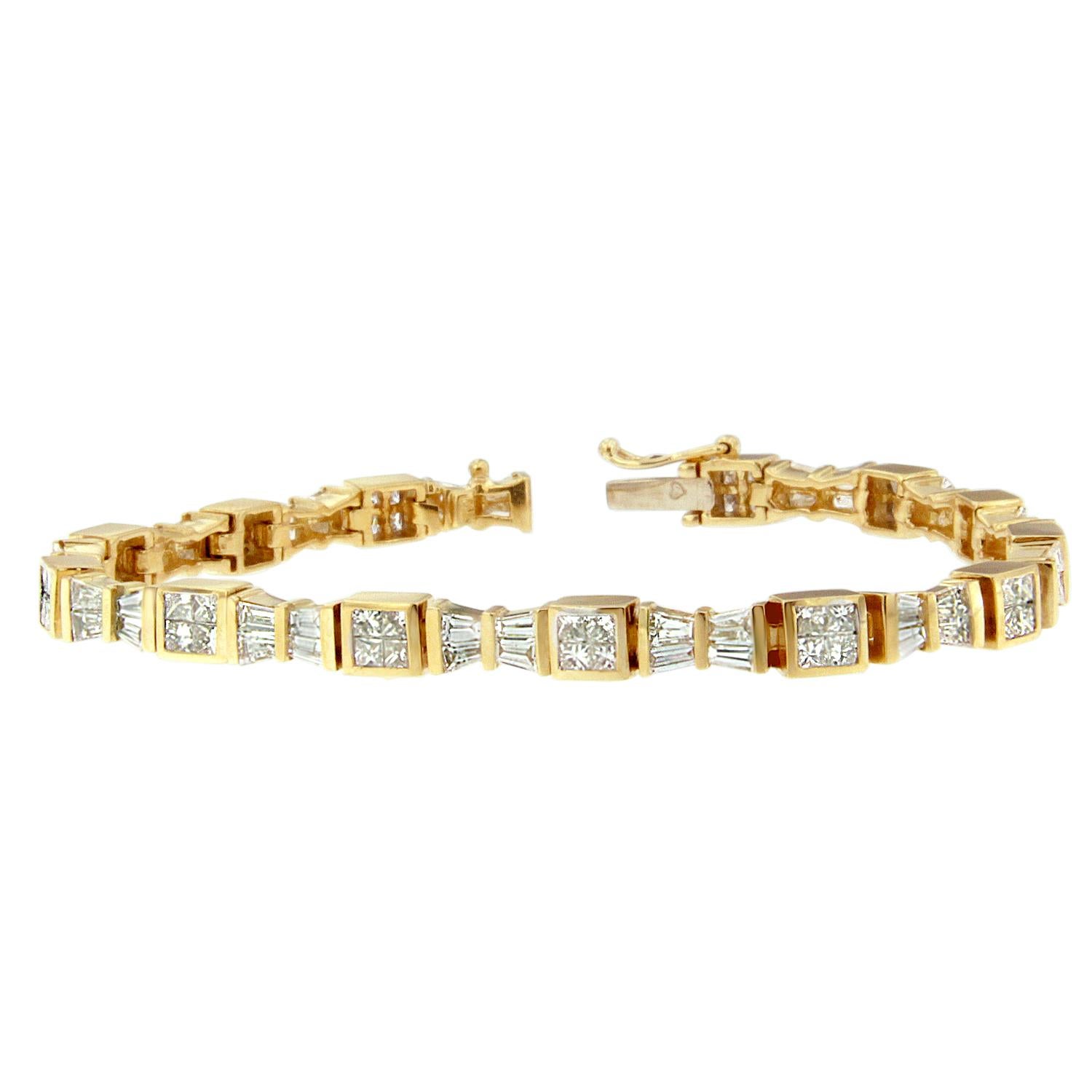 This diamond studded bracelet is shaping up to be her new favorite! Set in 14 karat yellow gold, and lined with chic cube and sparkly bow tie links, it's a dazzling design that's dramatically different. Product features:
Diamond Type: Natural White