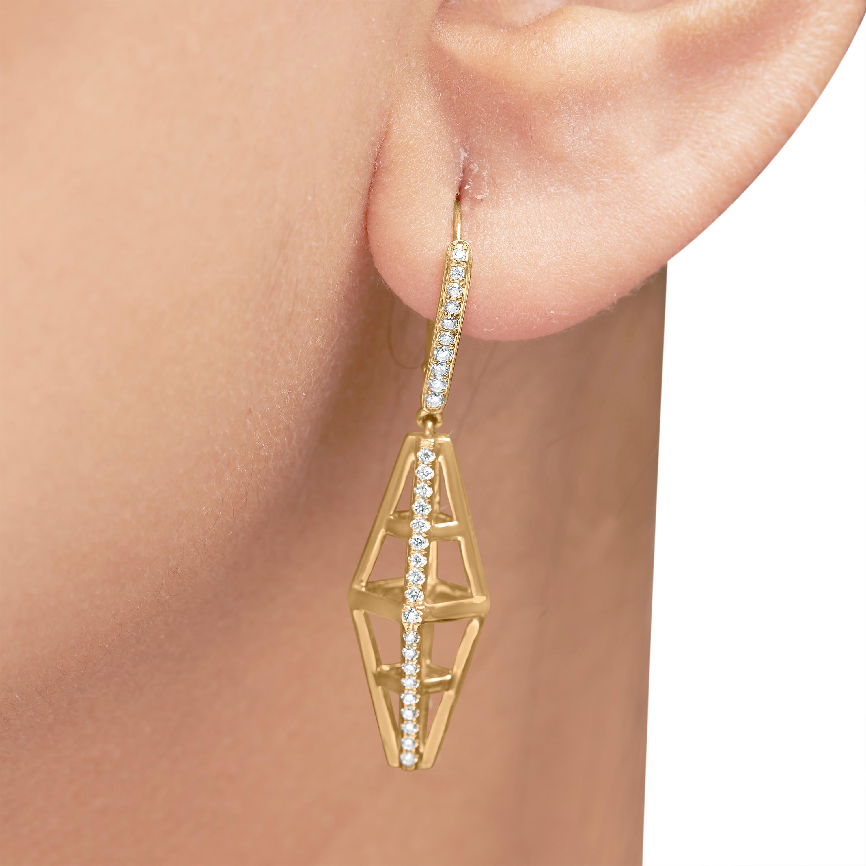 Orecchini a goccia e penzoloni geometrici in oro giallo 14K con diamante da 5/8 Cttw In condizioni Nuovo in vendita a New York, NY