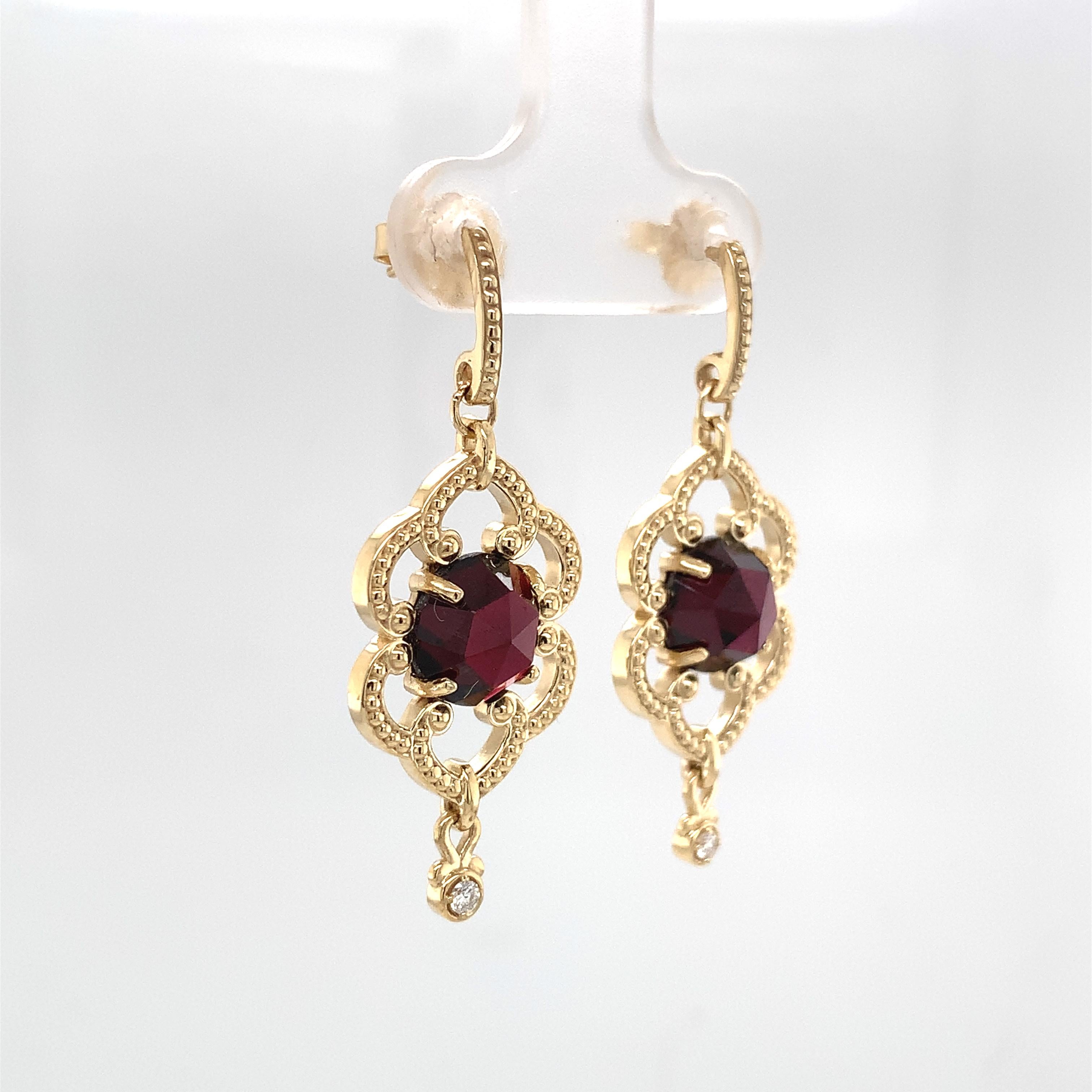 Rose Cut 14K yellow gold 5 carat tw Garnet Dangle Drop Earrings For Sale
