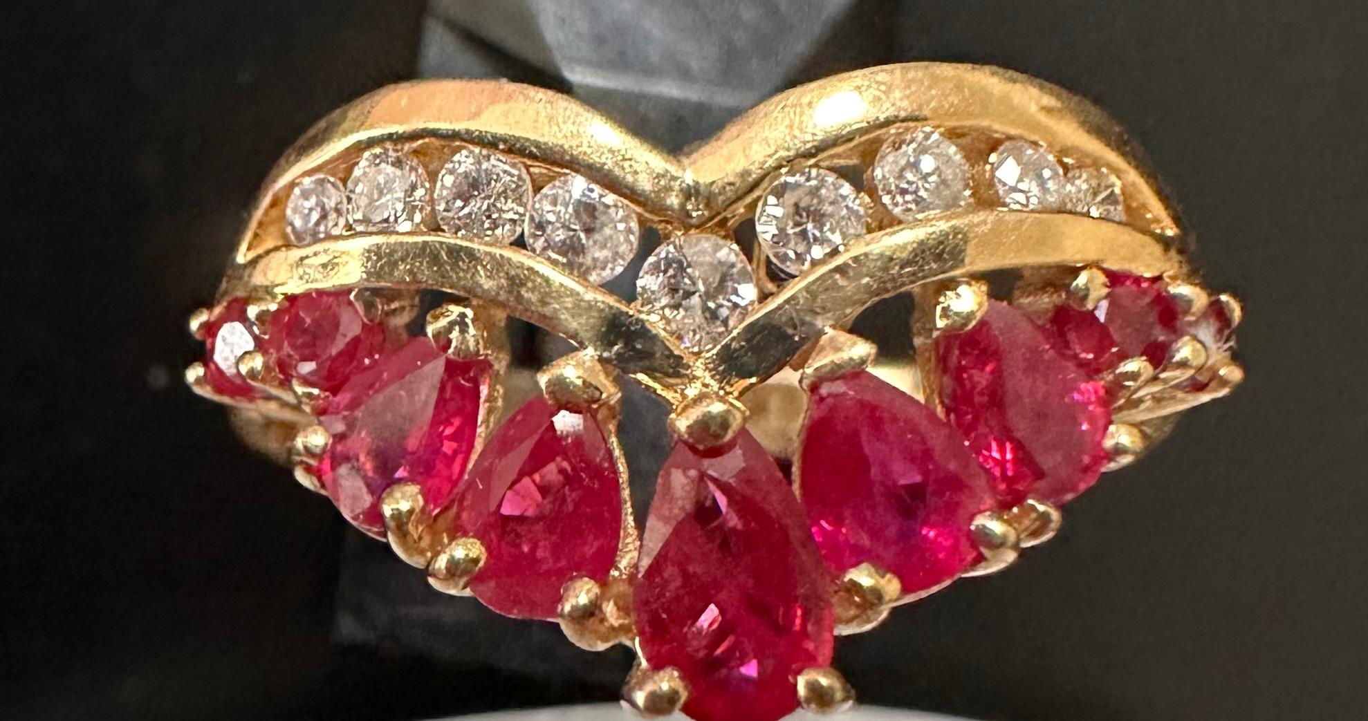 Modern 14k Yellow Gold ~ 5 Pear Shape + 2 Round Rubies ~ 9 Diamonds Ring Size 6 1/4 For Sale