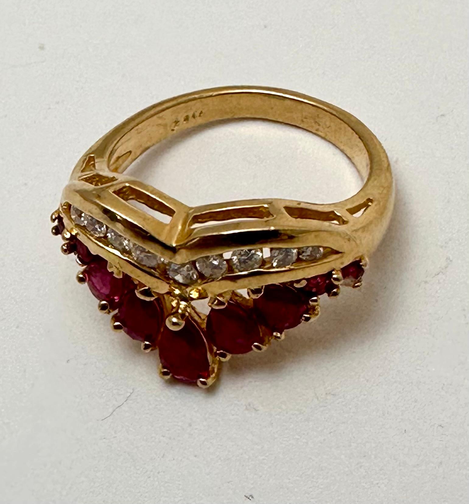 Women's 14k Yellow Gold ~ 5 Pear Shape + 2 Round Rubies ~ 9 Diamonds Ring Size 6 1/4 For Sale