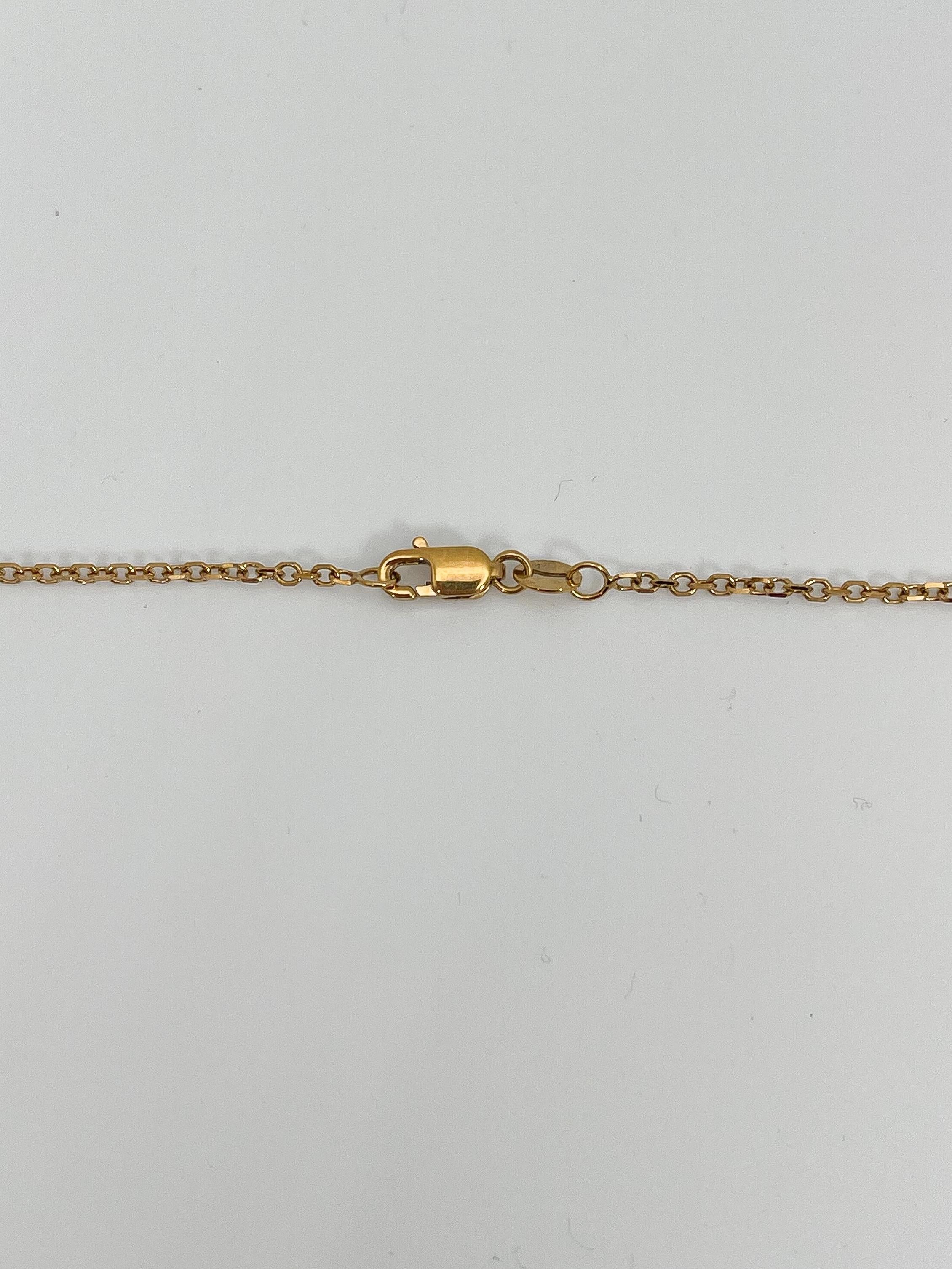 Collier en or jaune 14K avec pendentif halo en rubis et diamants de 0,50 CTW Pour femmes en vente
