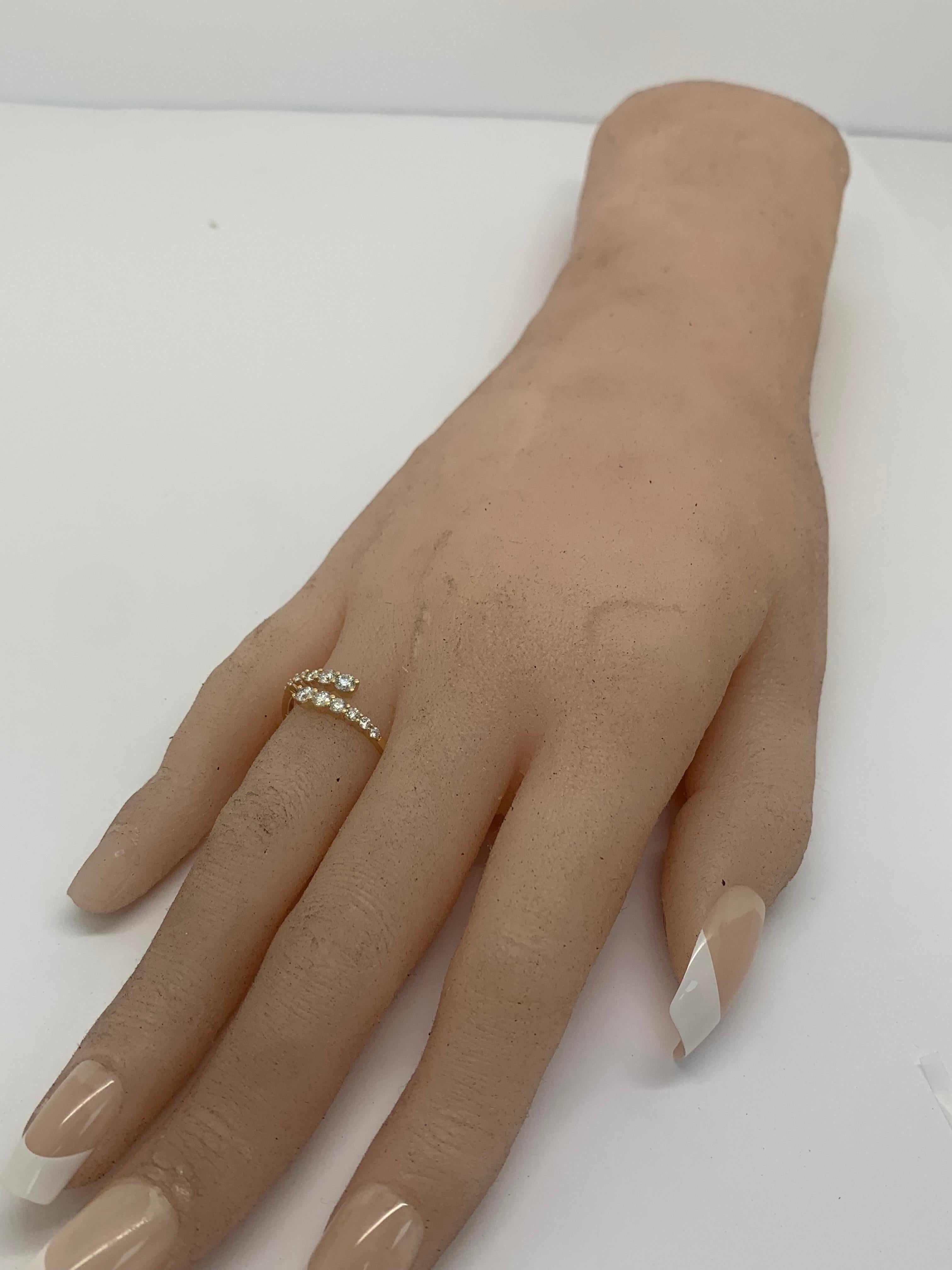 14K Yellow Gold .50cttw Diamond Cocktail Ring In New Condition In New York, NY
