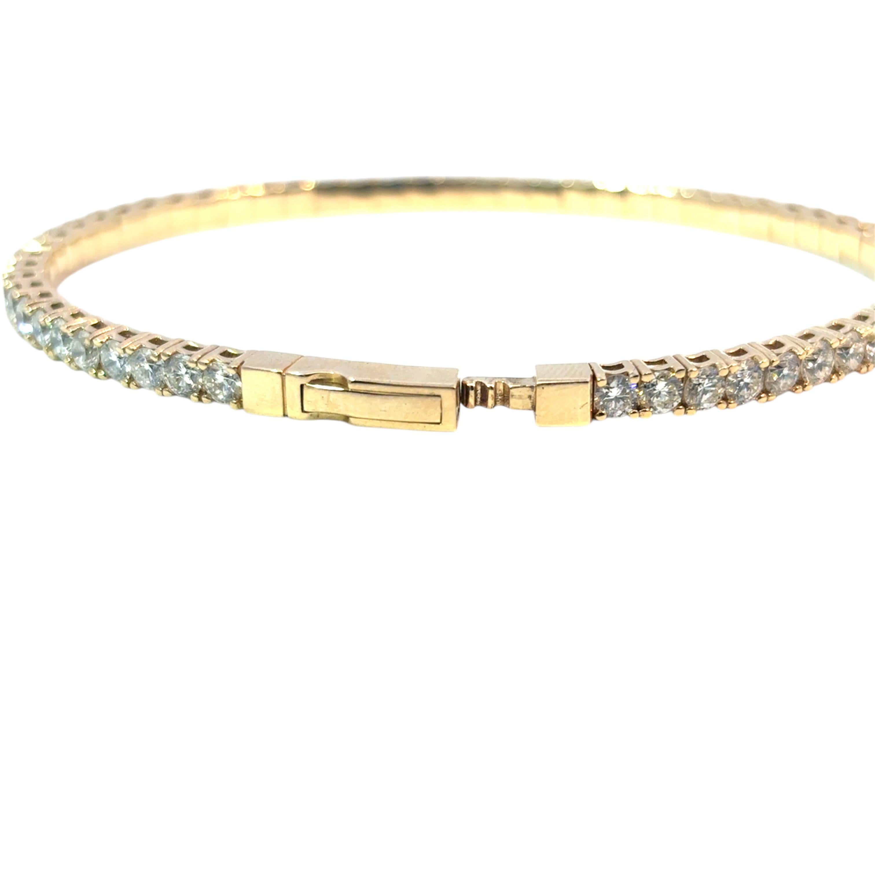 Bracelet tennis en or jaune 14 carats avec diamants naturels brillants ronds de 5,40 carats en vente 2
