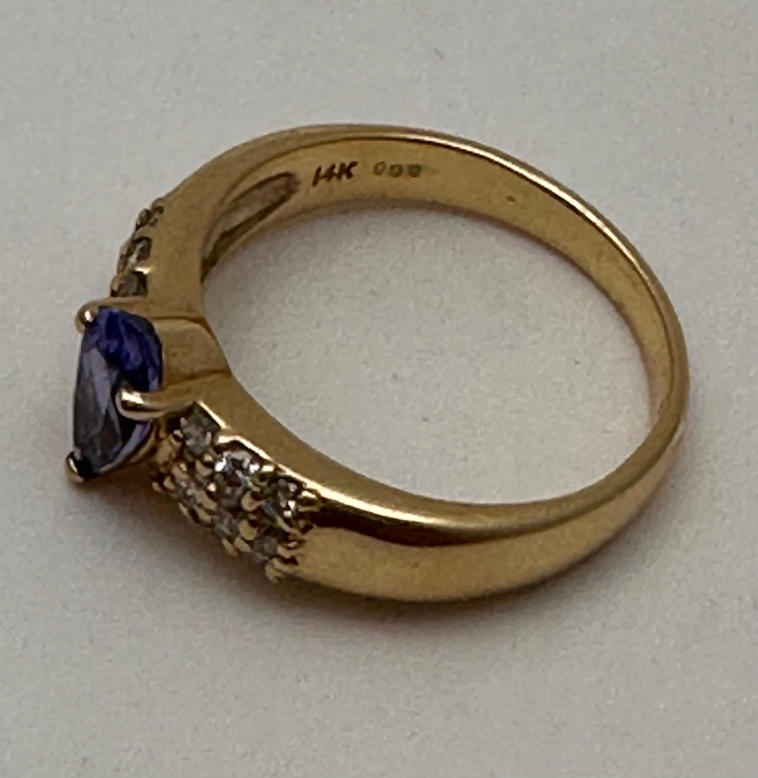 14k Yellow Gold 5.5mm x 8.5mm Pear Tanzanite 18 ~ Diamonds ~ Ring Size 7 1/2 For Sale 1