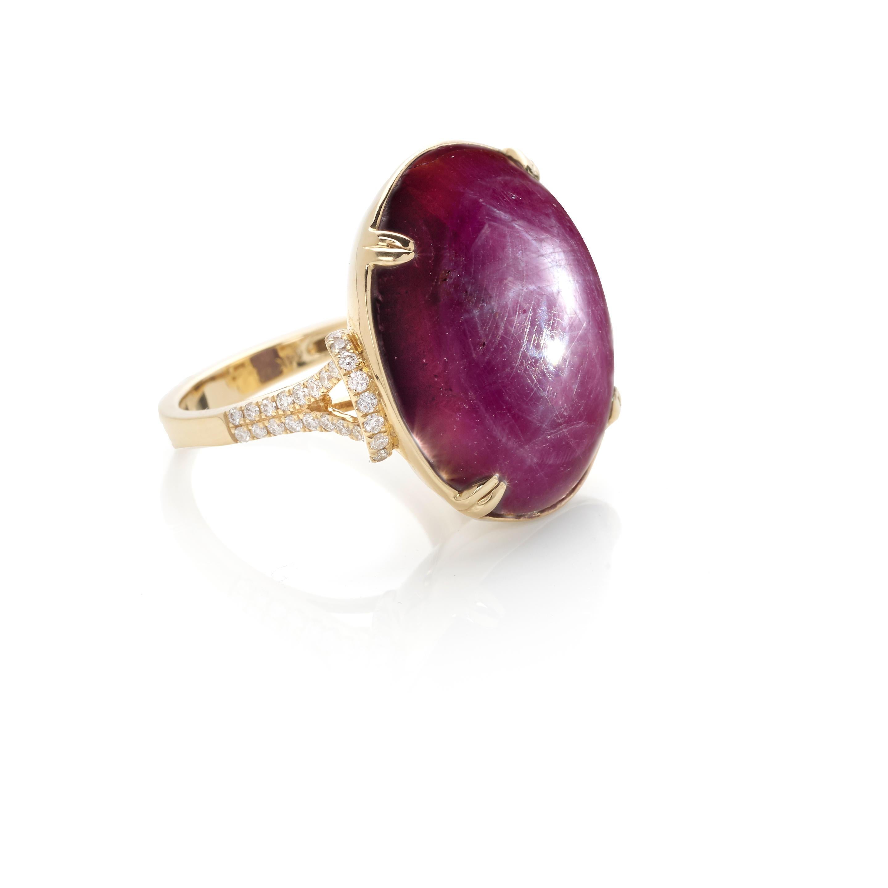 Cabochon 14k Yellow Gold 56.81 Ct Star Ruby Solitaire Ring with Diamond Accents Size 7 For Sale