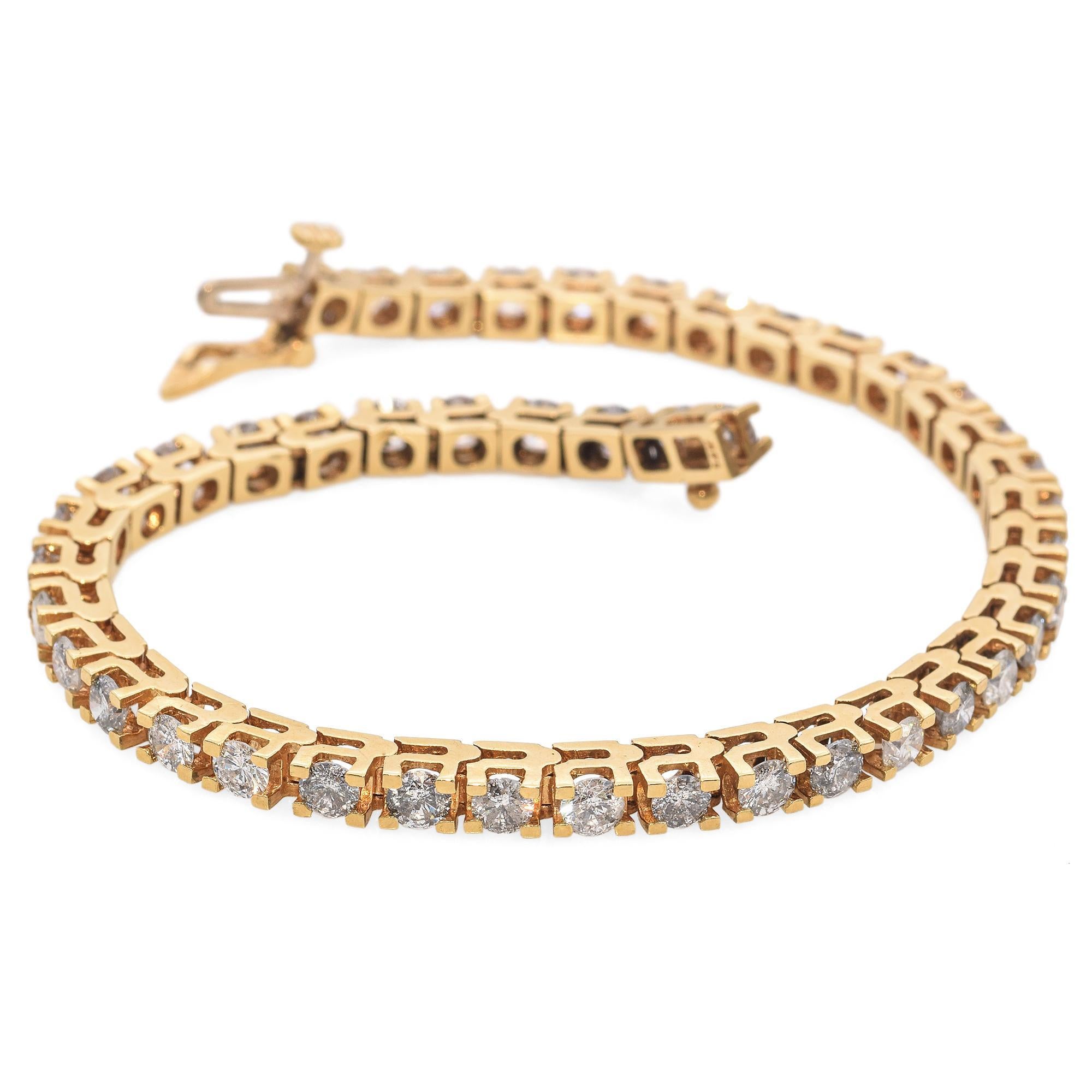 Donna Bracciale tennis in oro giallo 14k con 5,7 carati di diamanti in vendita