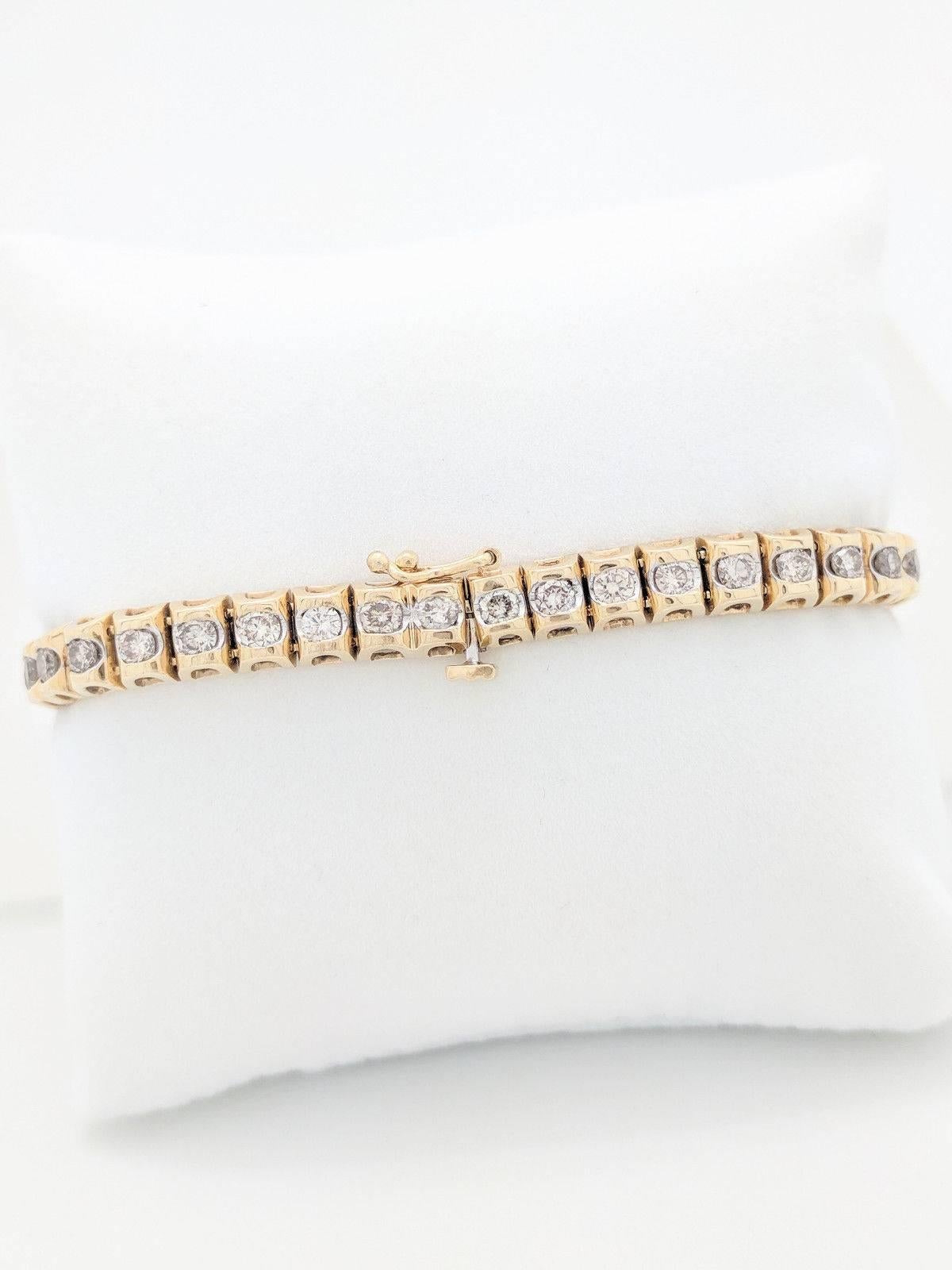 Modern 14 Karat Yellow Gold 5 Carat Diamond Tennis Bracelet