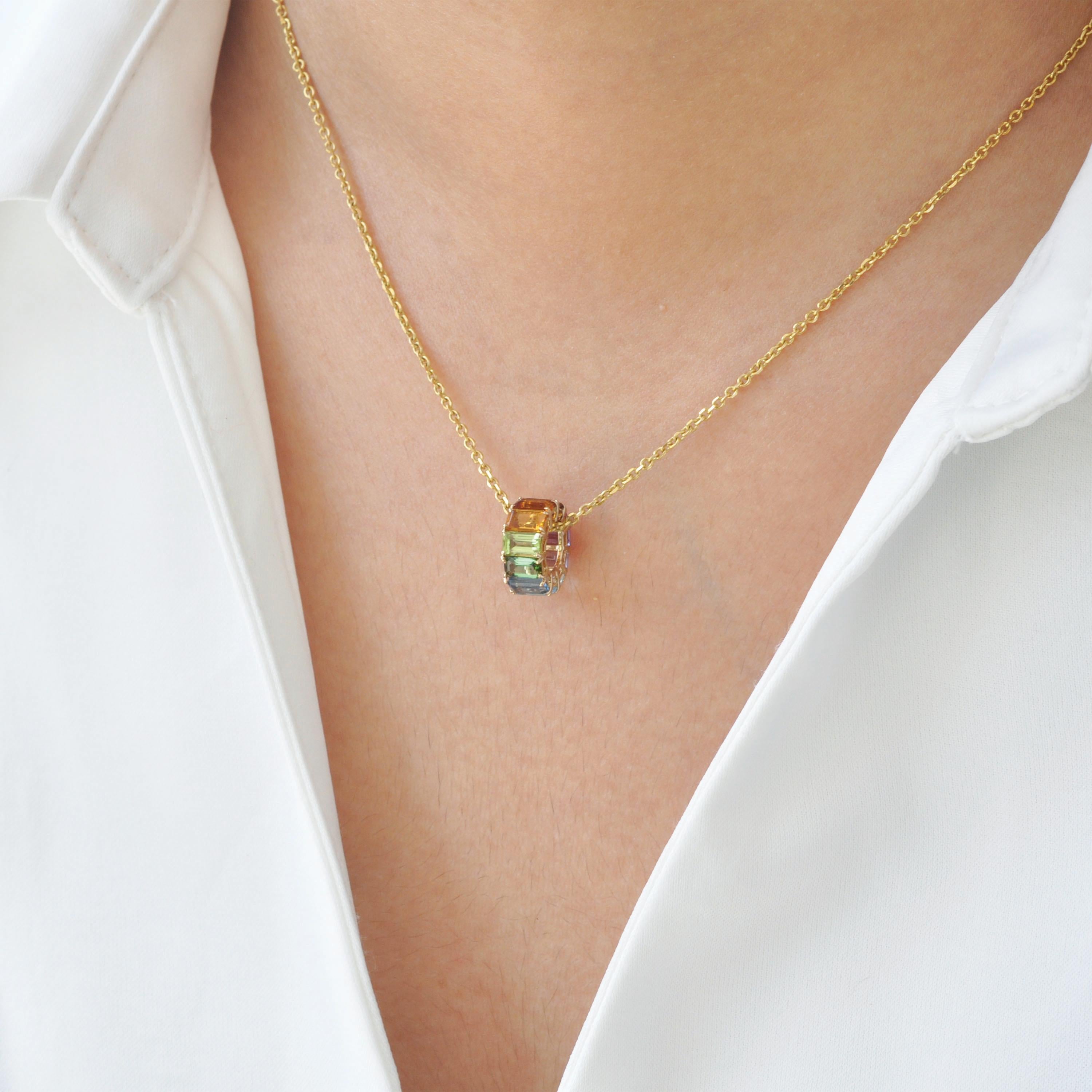 Pendentif rond octogonal en or jaune 14 carats 5 x 3 mm avec pierres précieuses arc-en-ciel en vente 7