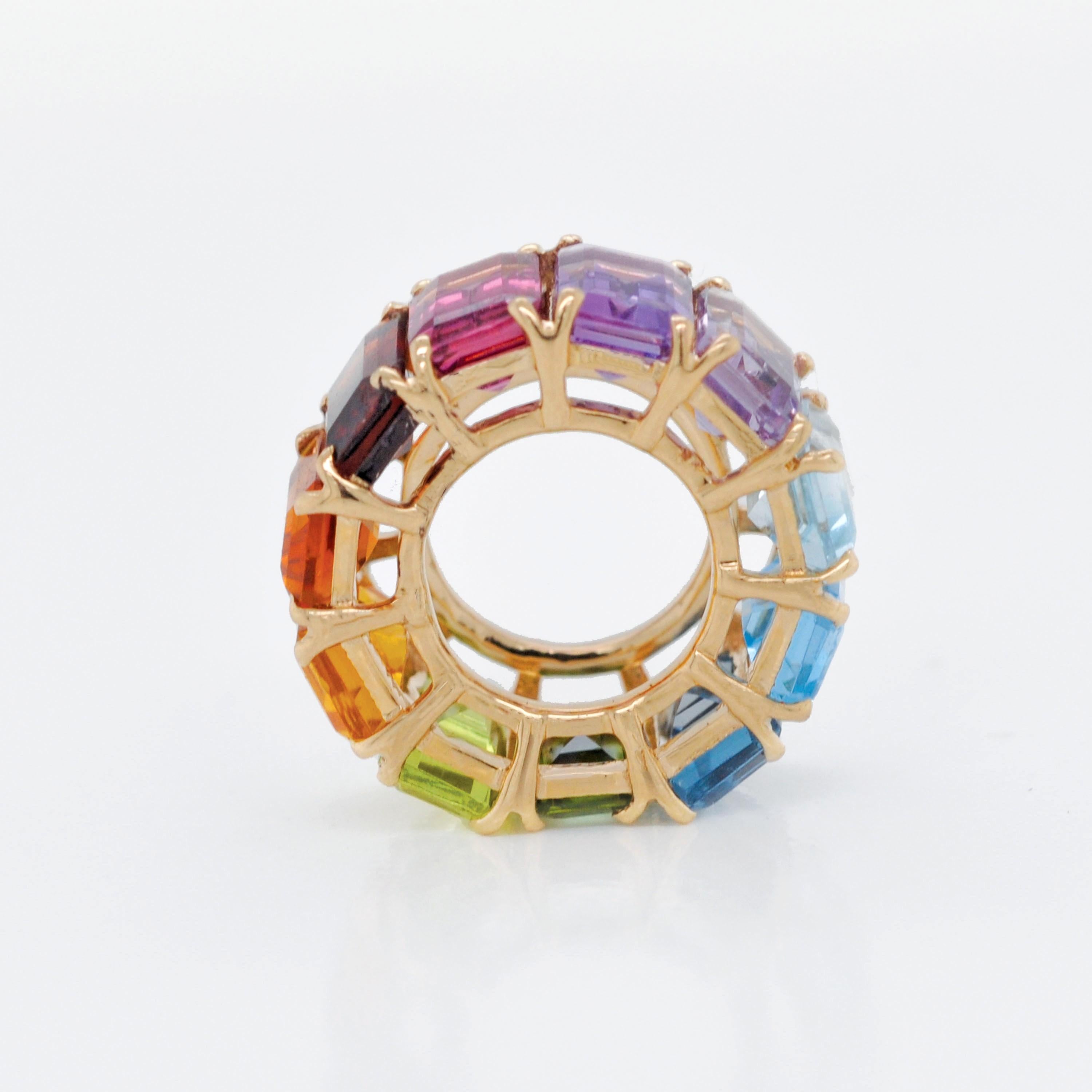 Pendentif rond octogonal en or jaune 14 carats 5 x 3 mm avec pierres précieuses arc-en-ciel Unisexe en vente