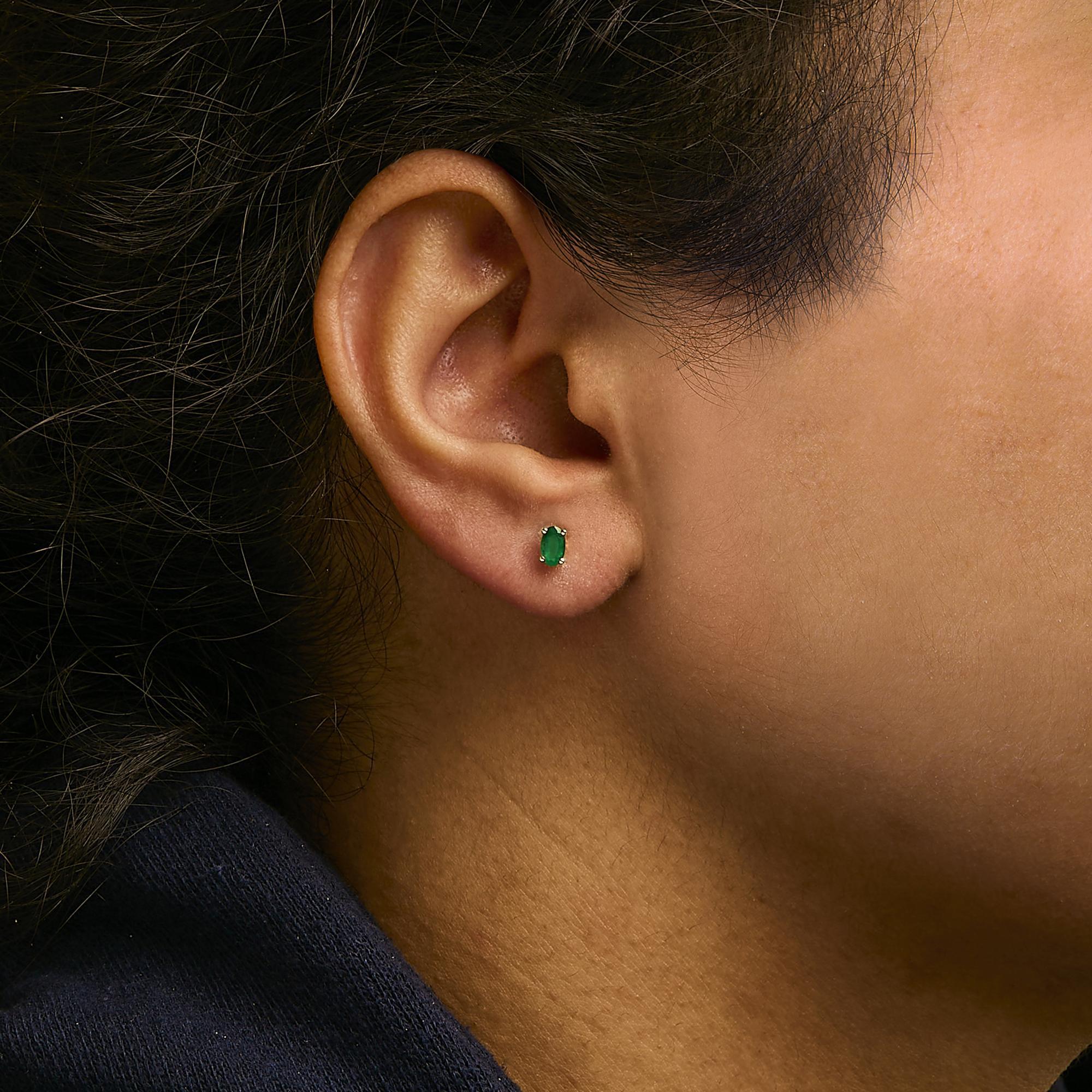 Pendientes de oro amarillo de 14 quilates con solitario de esmeralda verde ovalada de 5x3 MM Corte oval en venta
