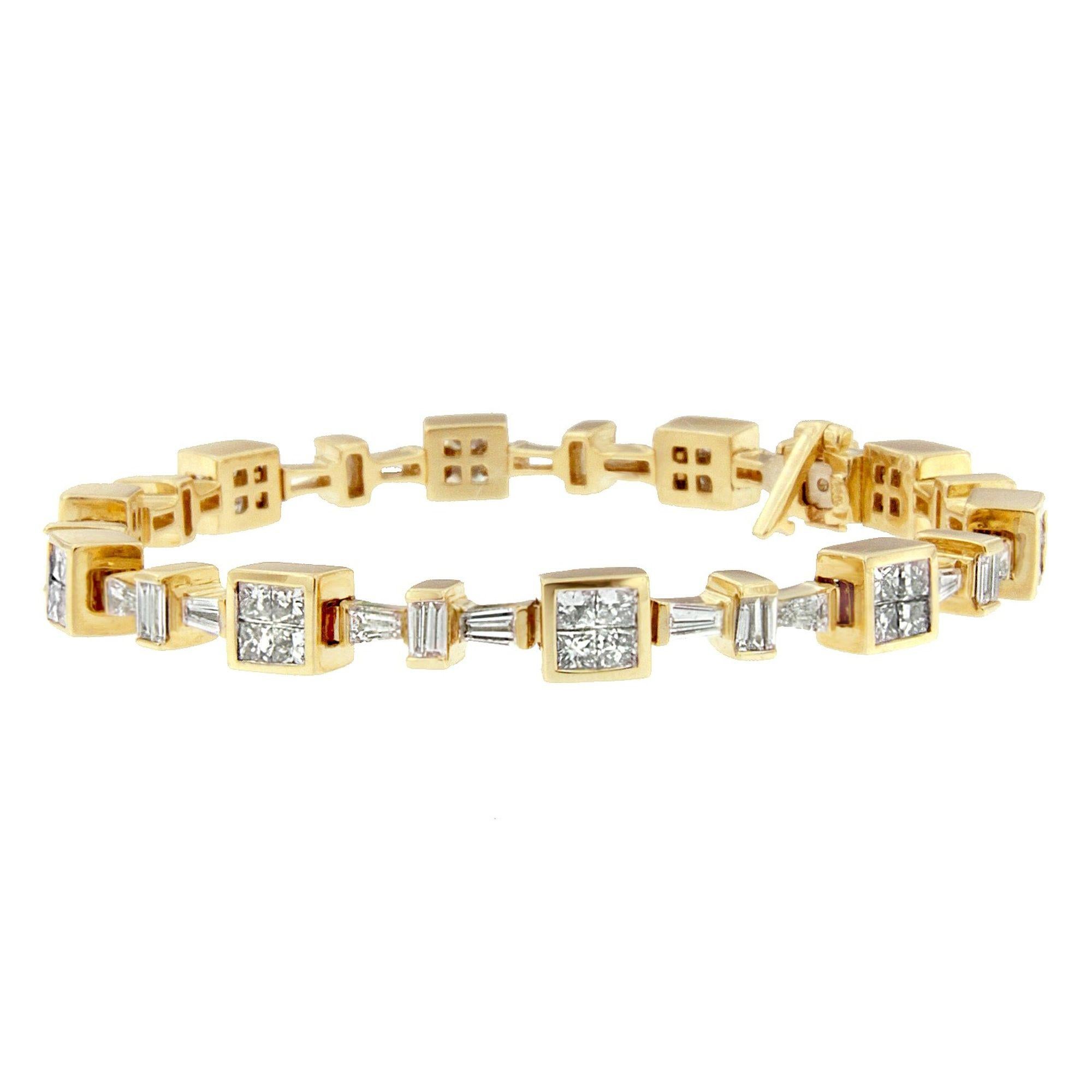 14K Yellow Gold 6 3/4 Carat Princess and Baguette-Cut Diamond Tennis Bracelet In New Condition In New York, NY