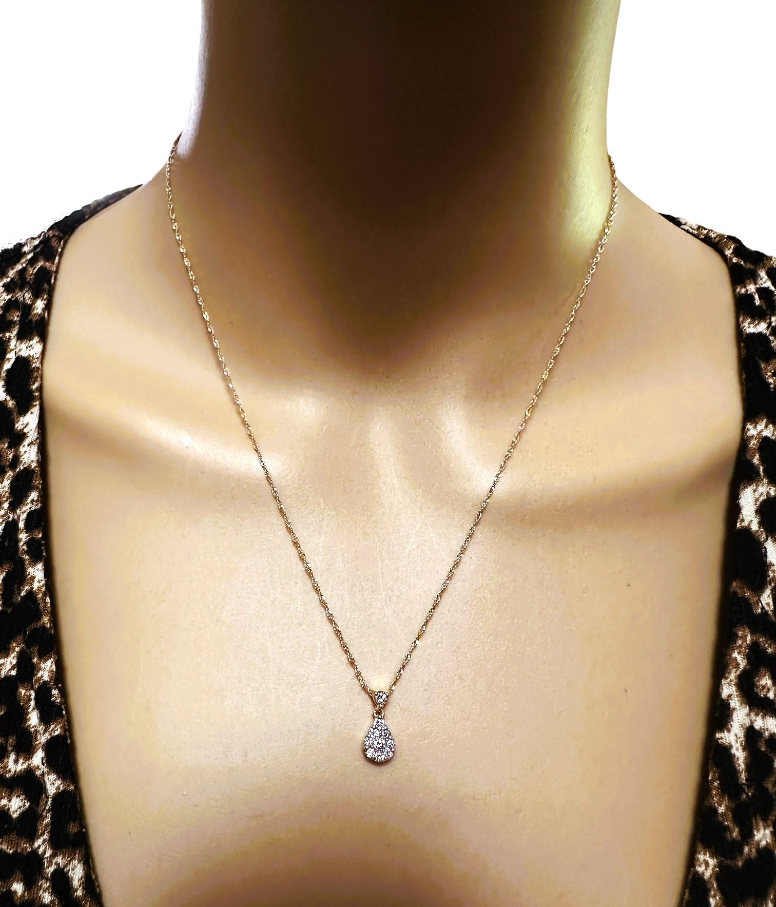 14k Yellow Gold .60 ct Diamond Cluster Pendant and 14k Gold Chain 18