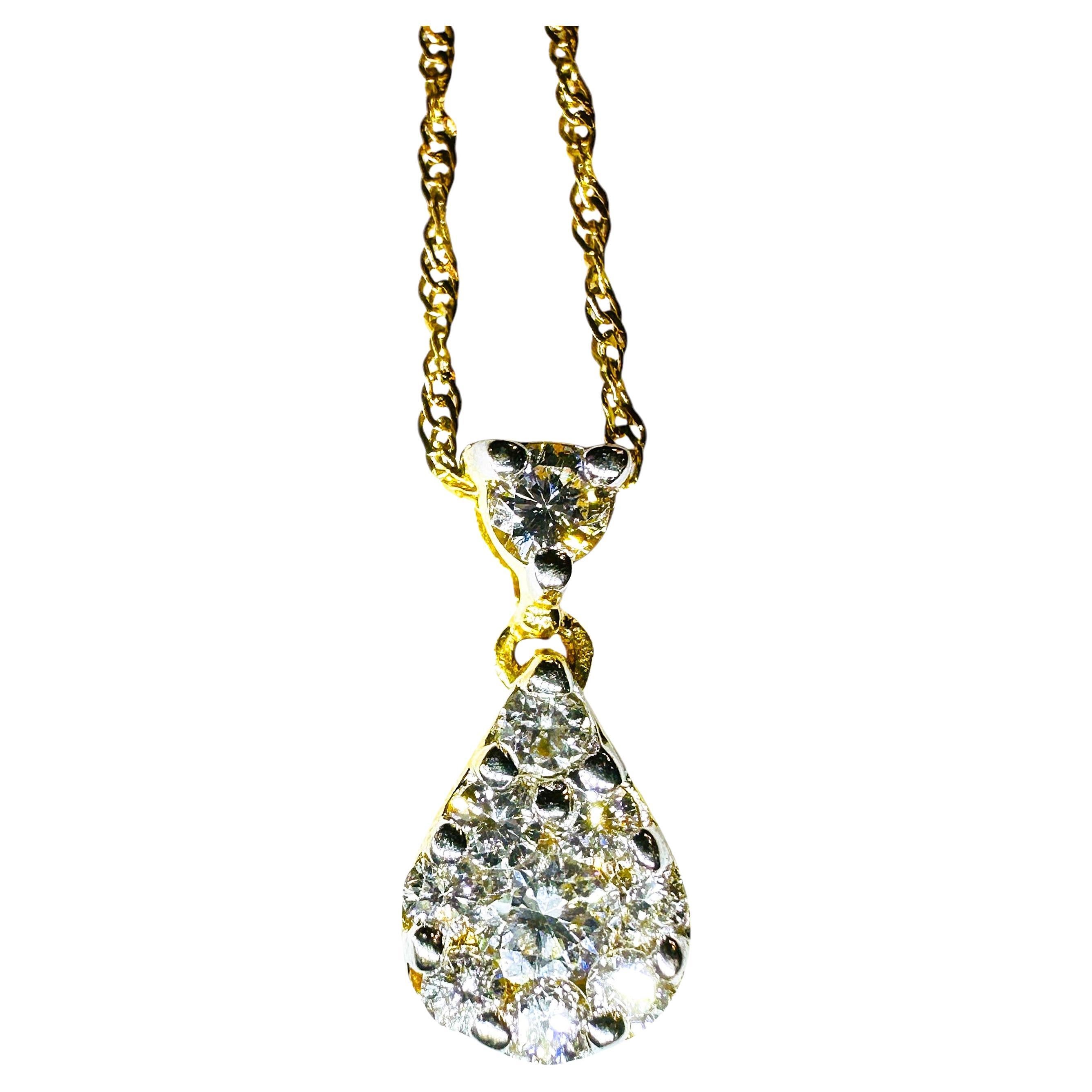 14k Gelbgold .60 Karat Diamant-Cluster-Anhänger & 14k Goldkette 18" - gestempelt