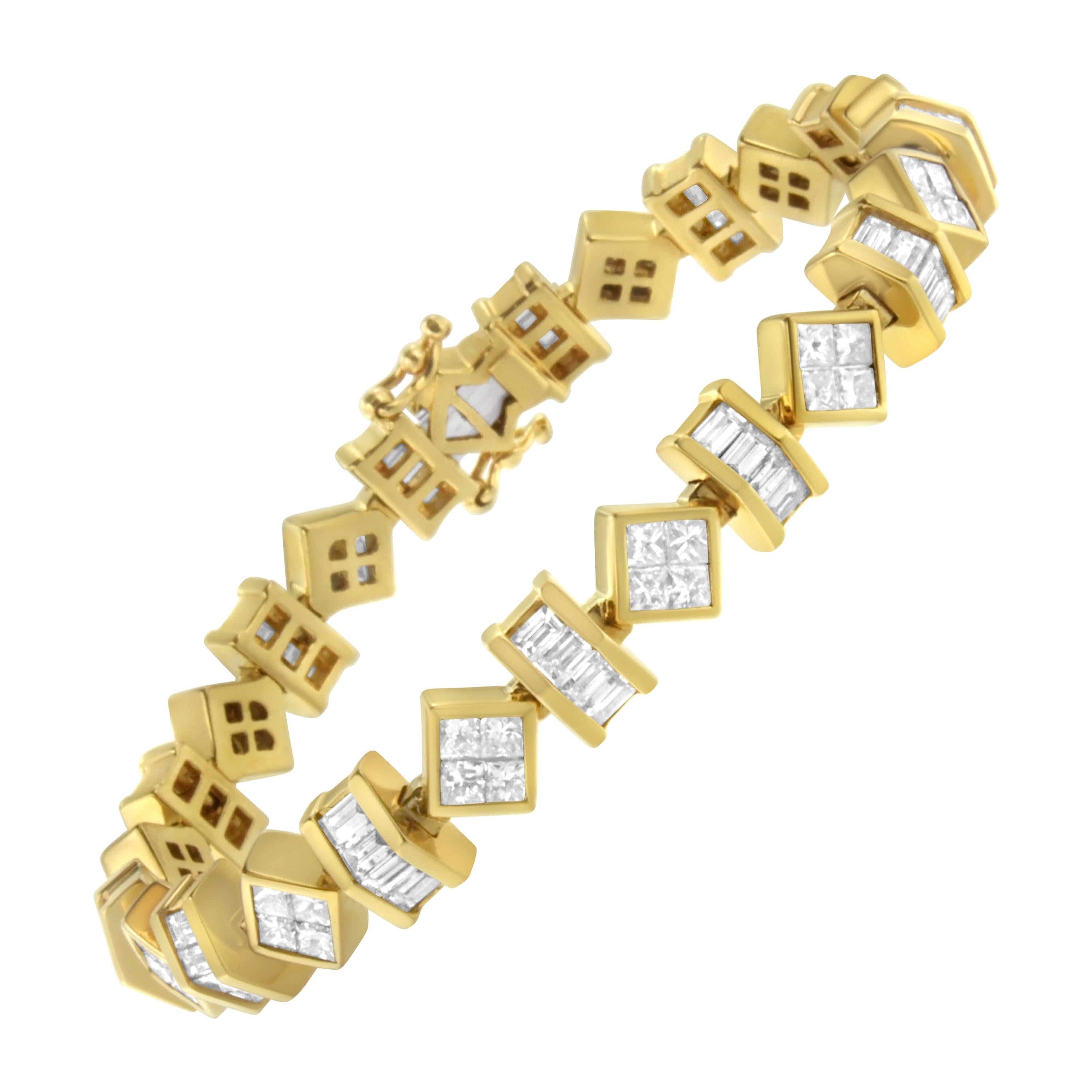 14K Yellow Gold 7 1/2 Carat Princess and Baguette Diamond Modern Link Bracelet For Sale