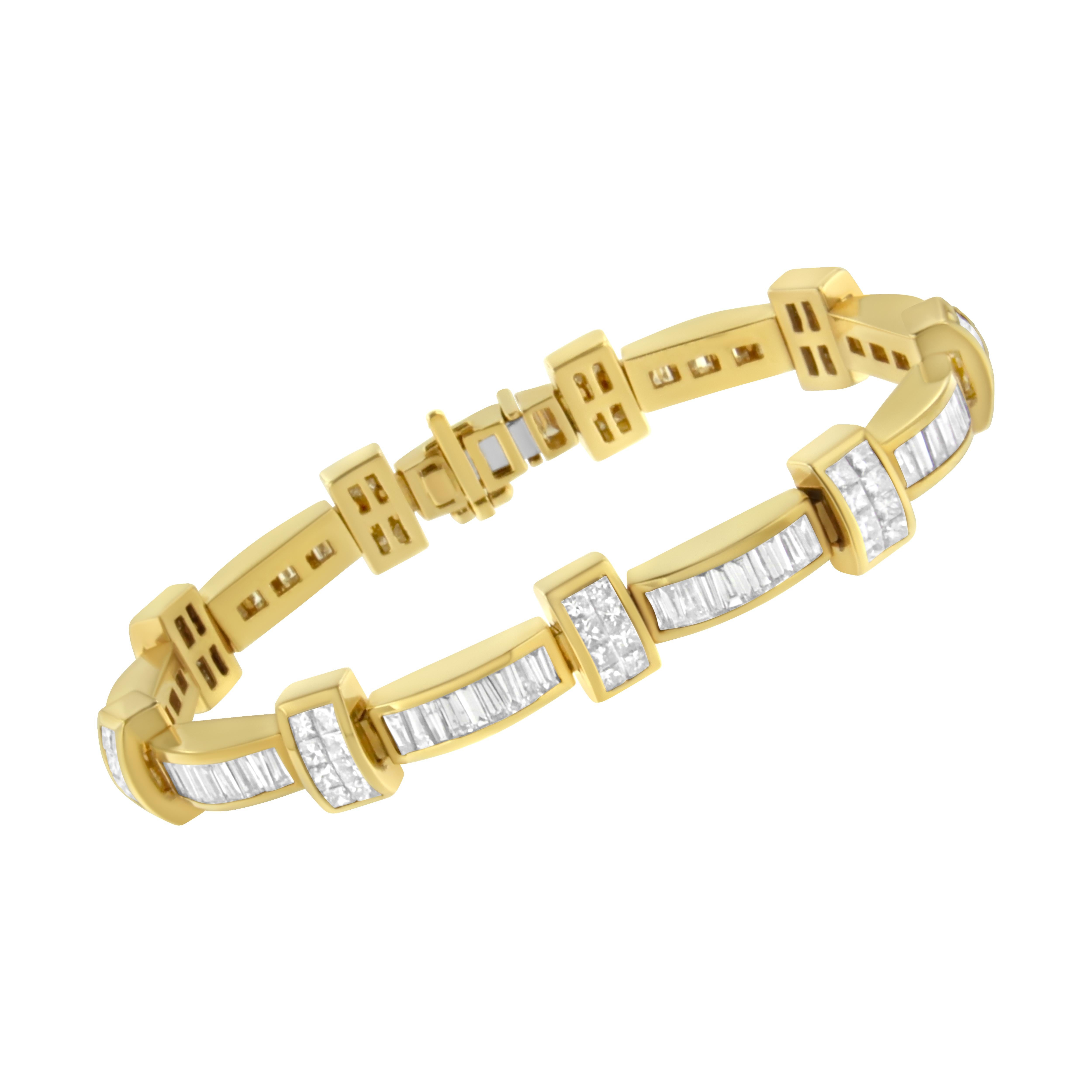 Contemporaneo 14k Yellow Gold 7 3/8 Carat Princess and Baguette Cut Diamond Bar Link Bracelet in vendita