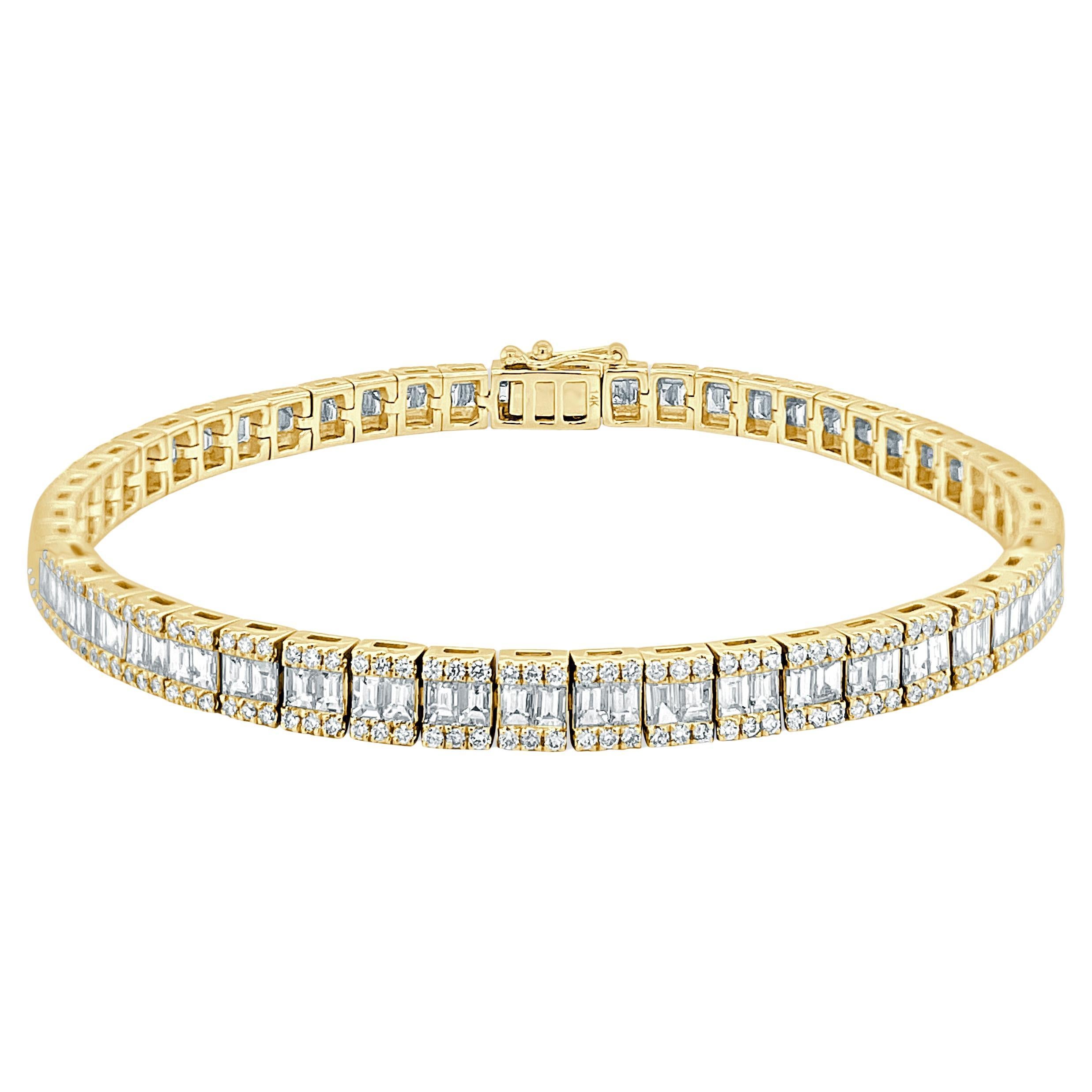 14K Yellow Gold Diamond Baguette & Round 3.25ct Bracelet for Her For Sale