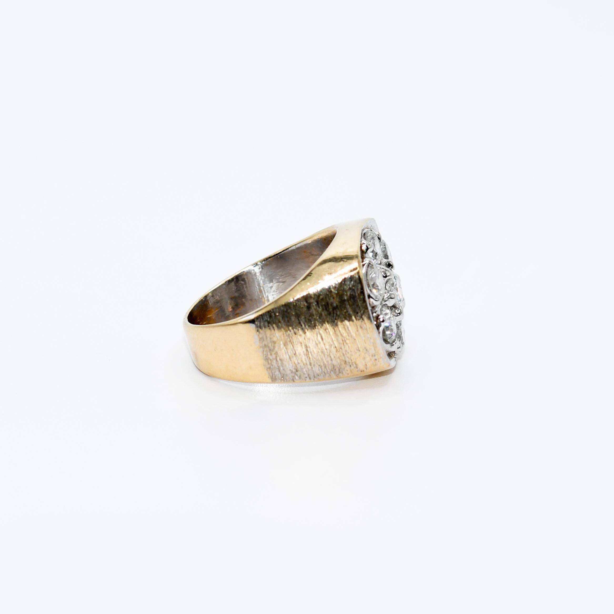 Brilliant Cut 14K Yellow Gold 7 Stone Diamond Ring, 2.20tdw, 21.2g For Sale