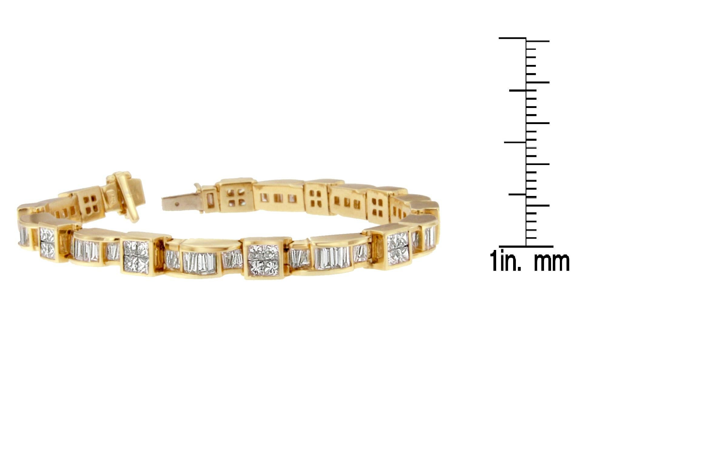 14K Yellow Gold 7.00 Carat Princess and Baguette Cut Diamond Cube Link Bracelet In New Condition For Sale In New York, NY