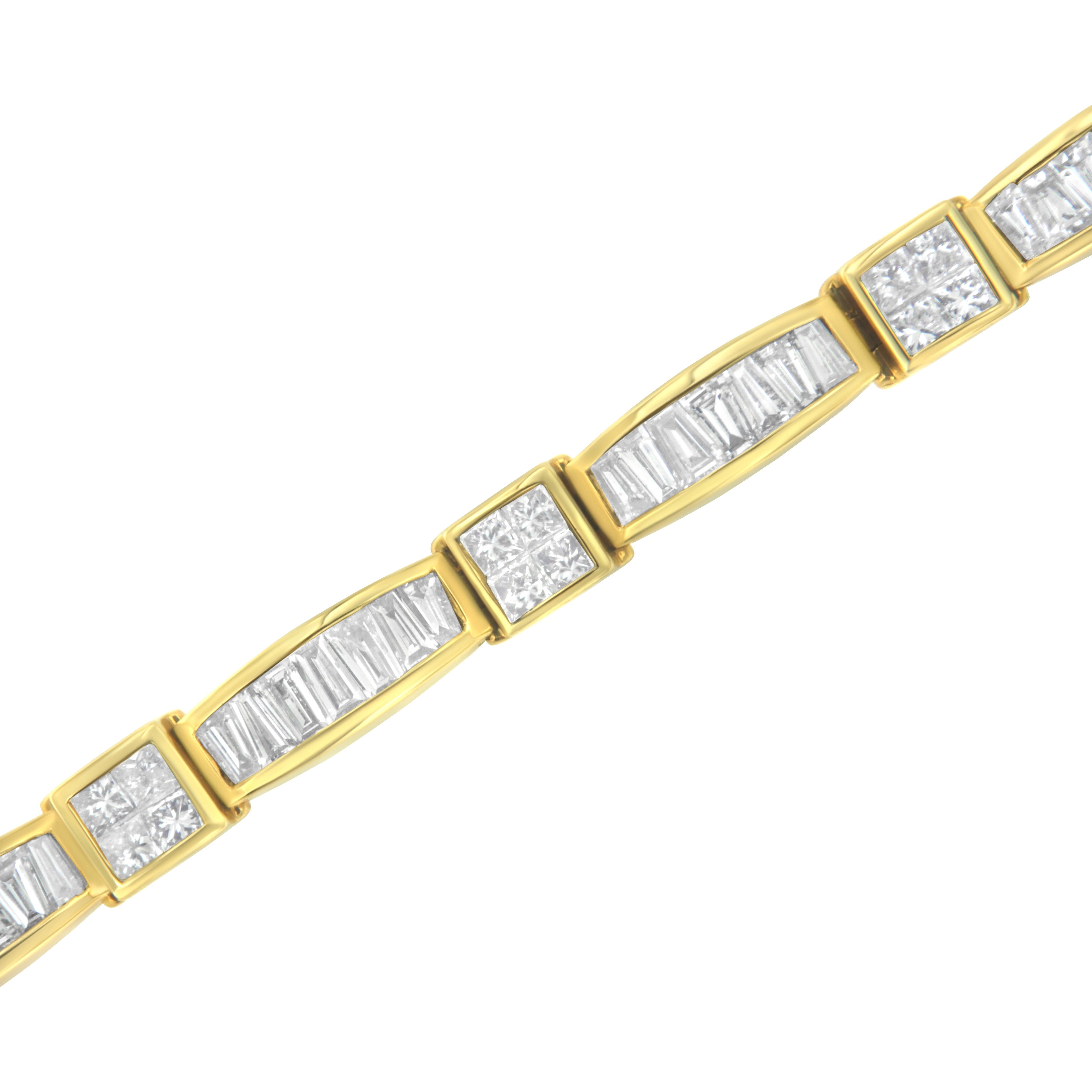 Taille baguette Bracelet à maillons carrés en or jaune 14 carats avec diamants multi-couches de 7,34 carats en vente