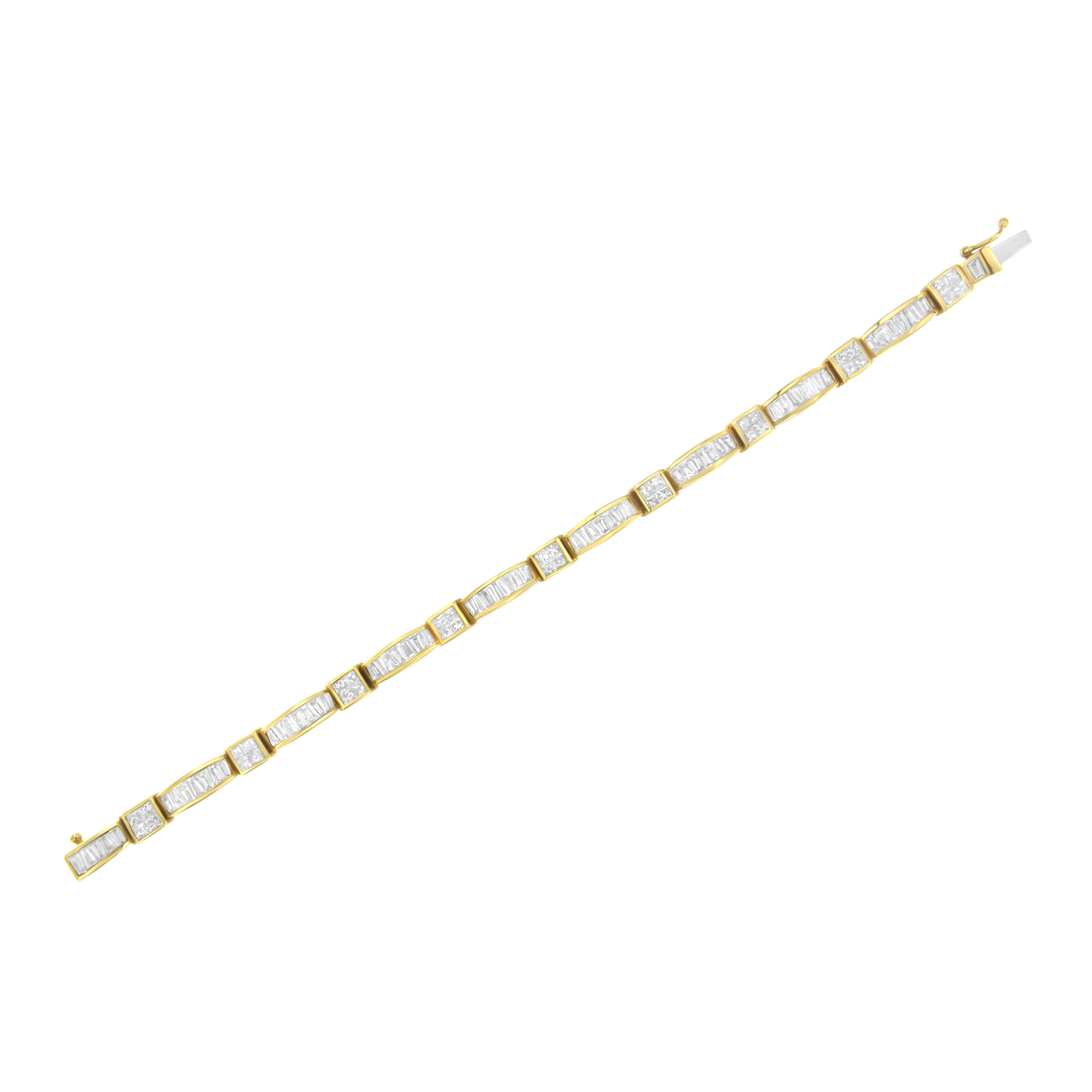 Modern 14k Yellow Gold 7.34 Carat Multi-Cut Diamond Box Square Link Bracelet For Sale