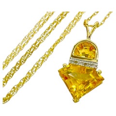 Collana in oro giallo 14k da 7,43 carati con citrino e diamanti taglio trilione e mezzo