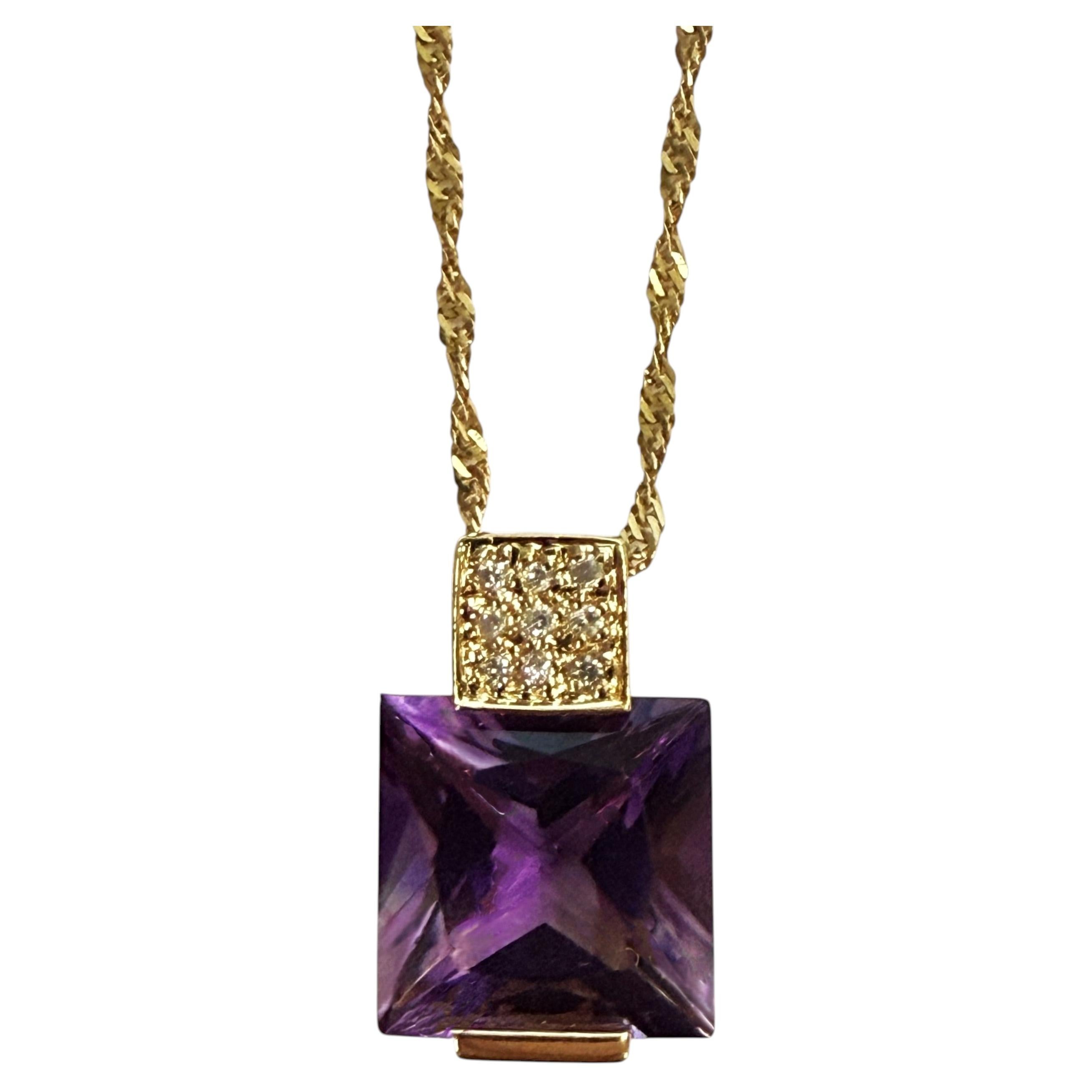 Collier en or jaune 14 carats avec une améthyste taille princesse de 7,44 carats et des diamants, 18"