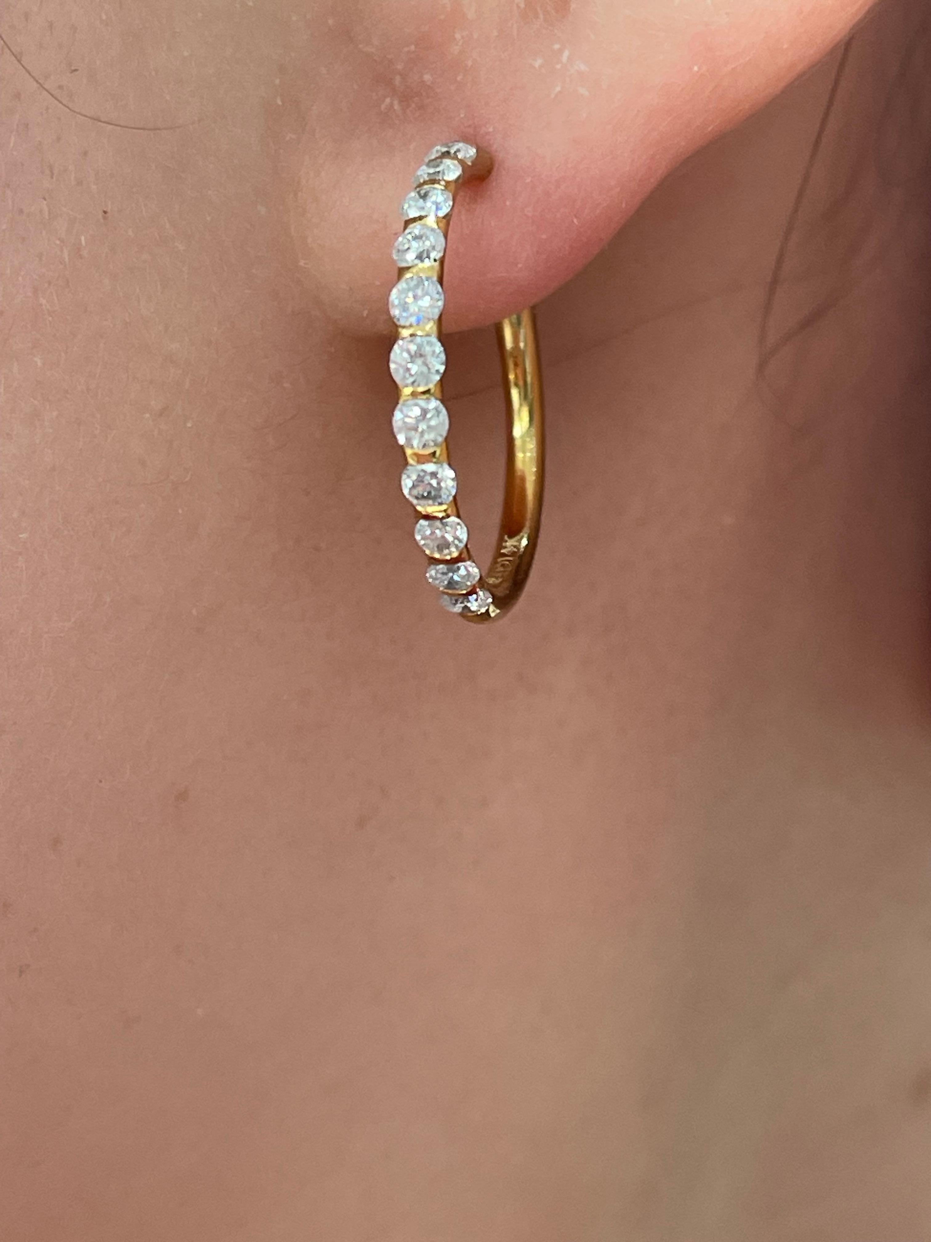 Boucles d'oreilles en or jaune 14K avec diamant .75 CTW Pour femmes en vente