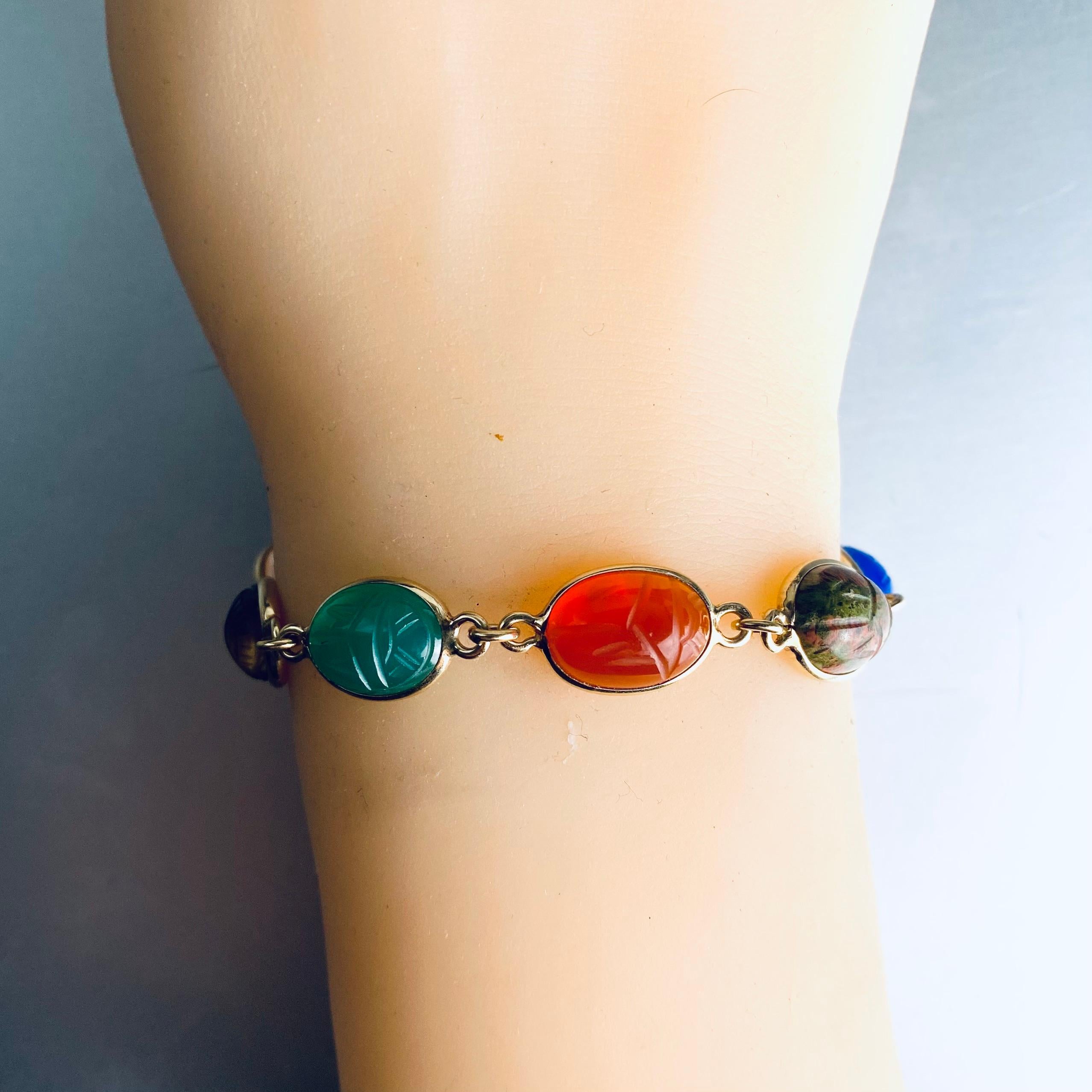 14K Yellow Gold 8 Bezel Set Multi Colored Carved Agates Scarab Bracelet 10