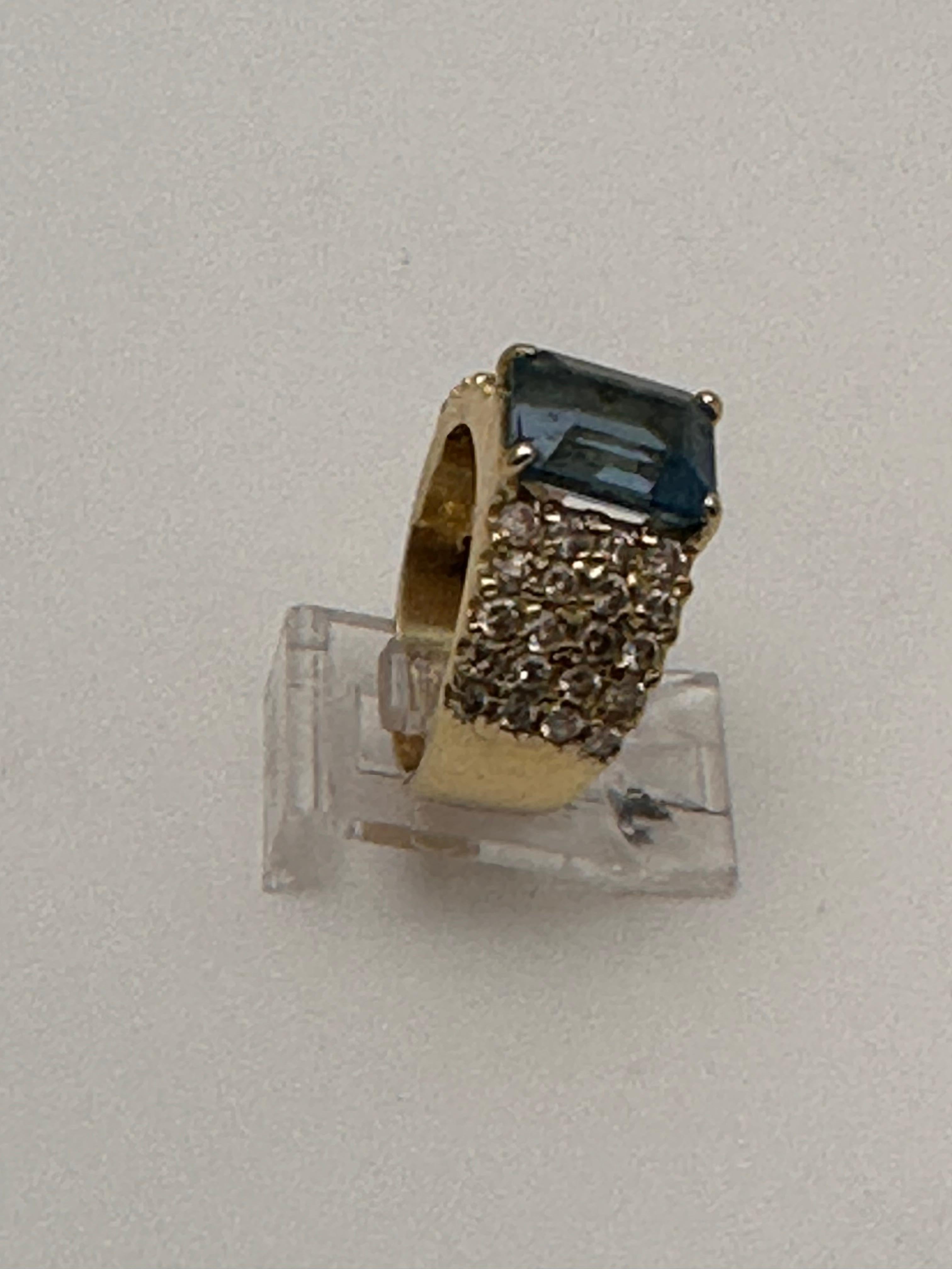 14k Yellow Gold  8 x 10mm Emerald Cut Blue Topaz 40 Round Diamond Ring Sz 6 1/4 For Sale 4