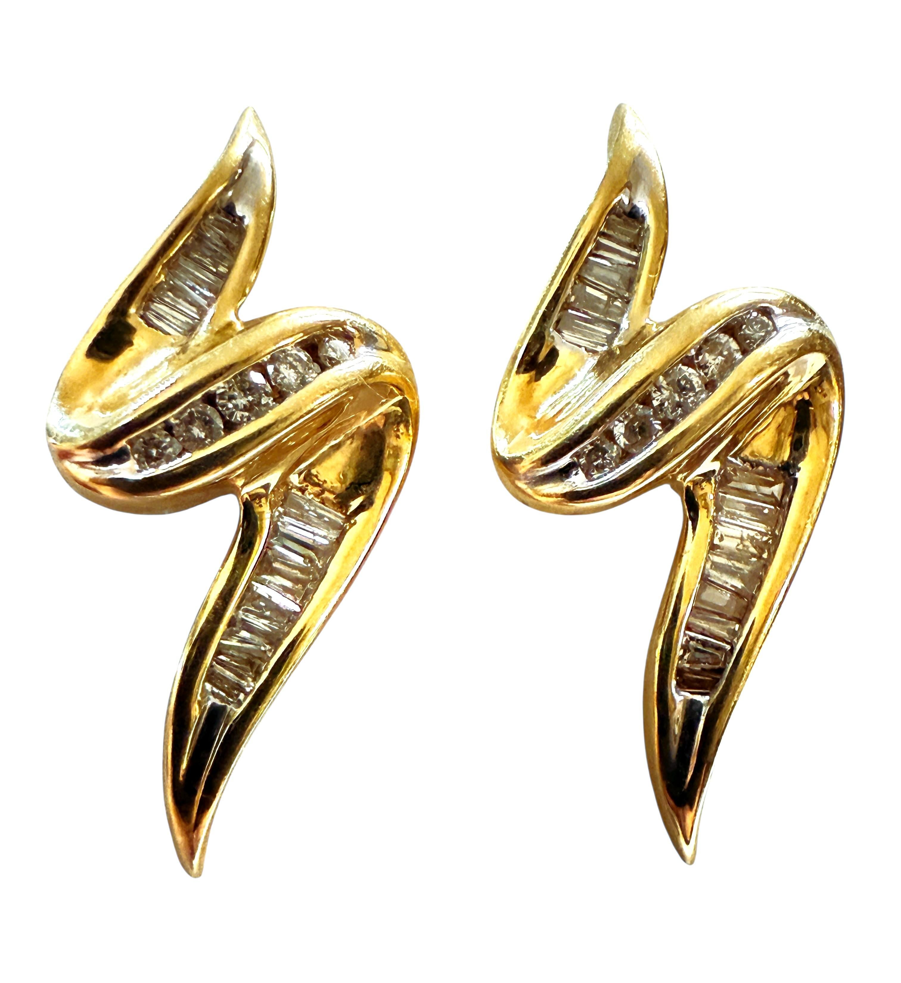 Baguette Cut 14K Yellow Gold .80 Carat Baguette & Brilliant Cut Diamond Abstract Post Earring For Sale