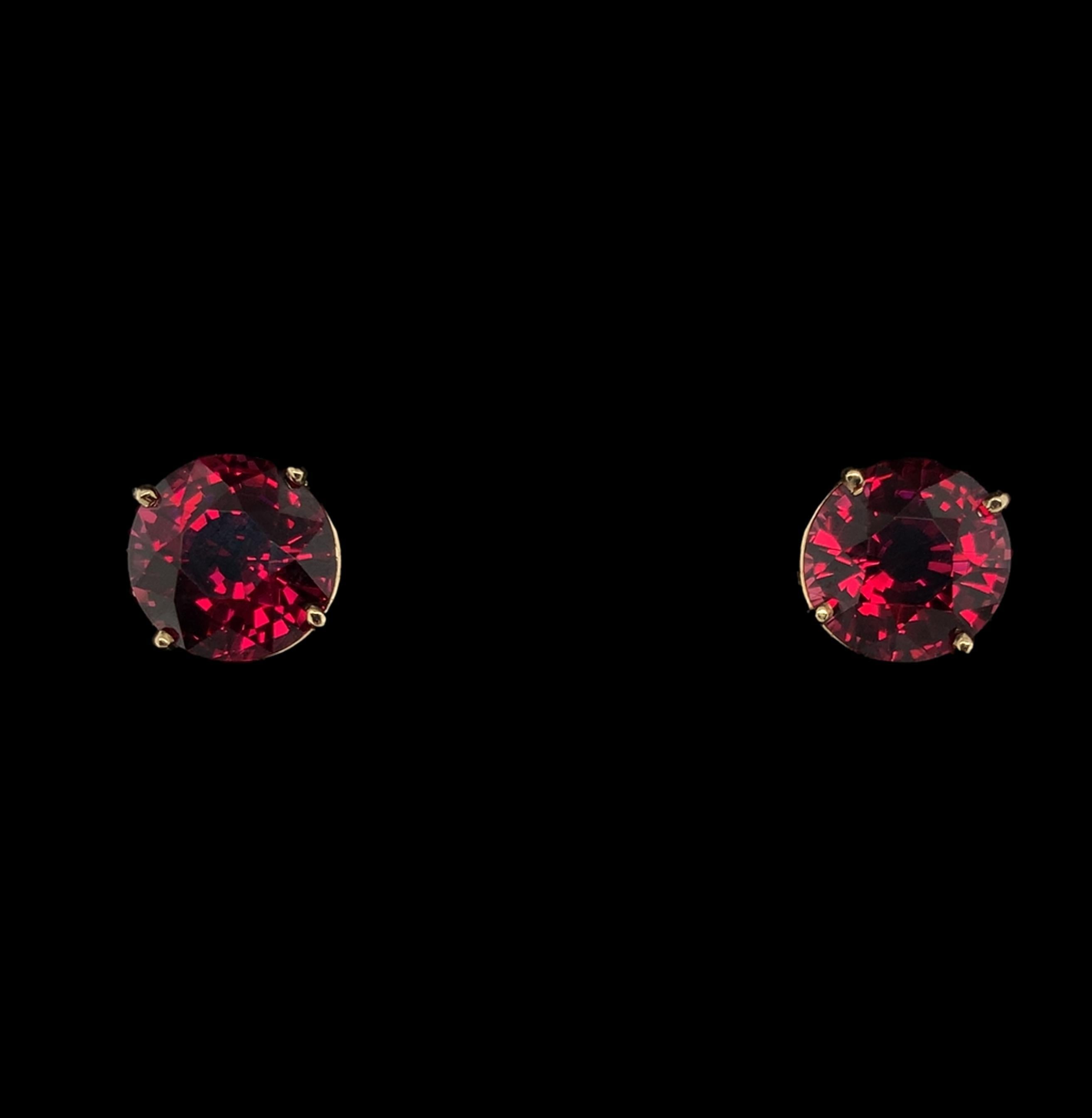 Women's or Men's 14K Yellow gold 8.85 carat tw Rhodolite Garnet Stud Earrings 9.5mm For Sale
