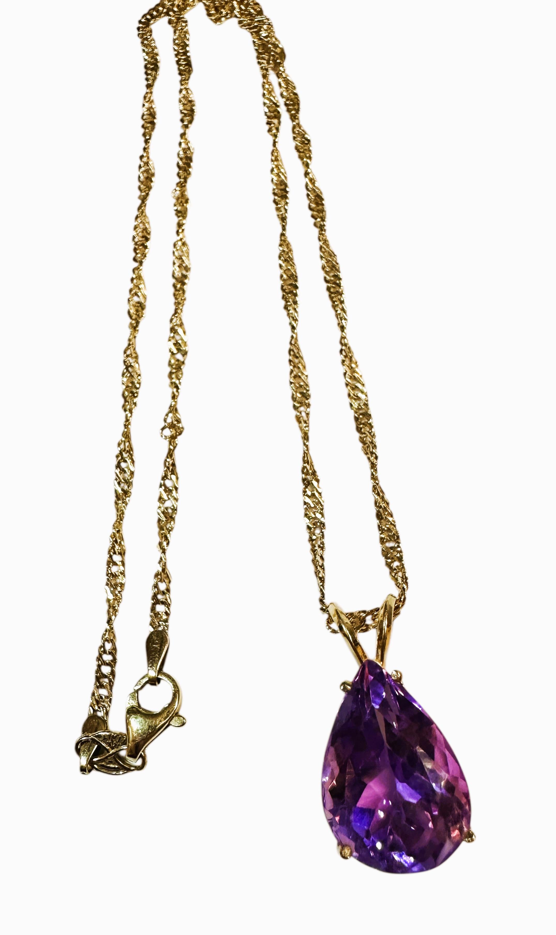 14k Yellow Gold 9 Carat Pear Cut Amethyst Pendant Necklace 16 Inches For Sale 2