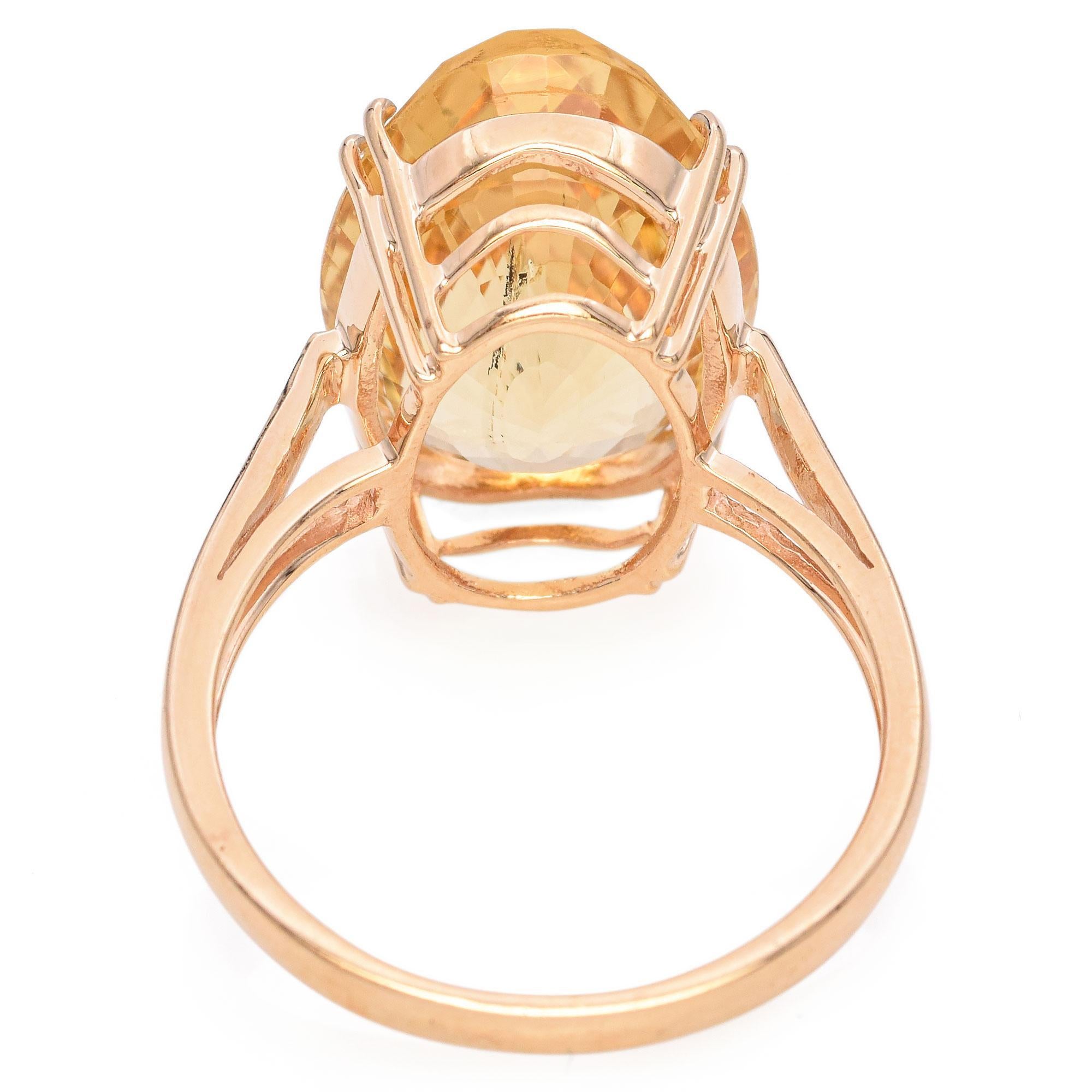 Women's 14k Yellow Gold 9.18 TCW Oval Checkerboard Cut Lemon Quartz Cocktail Ring For Sale