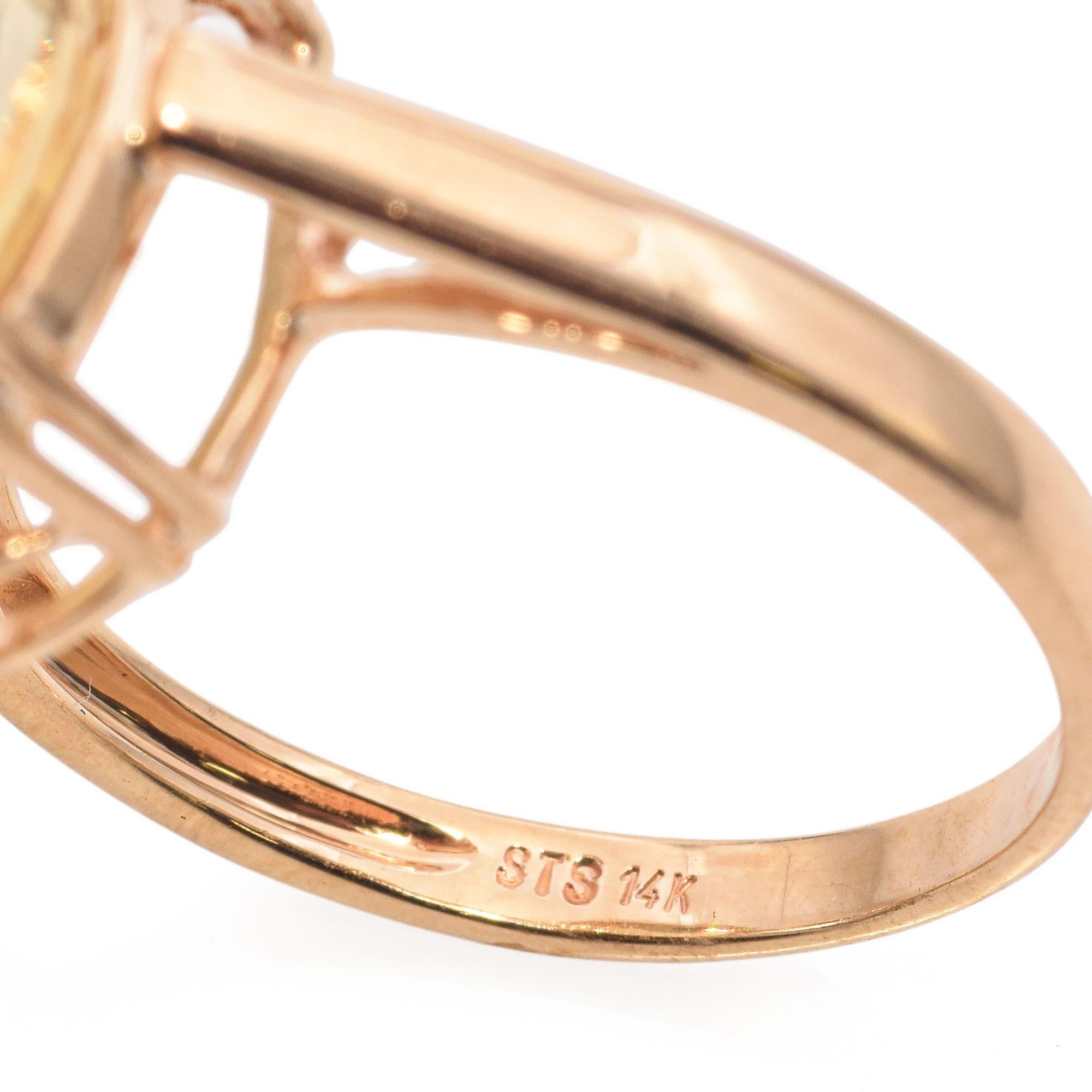 14k Yellow Gold 9.18 TCW Oval Checkerboard Cut Lemon Quartz Cocktail Ring For Sale 1