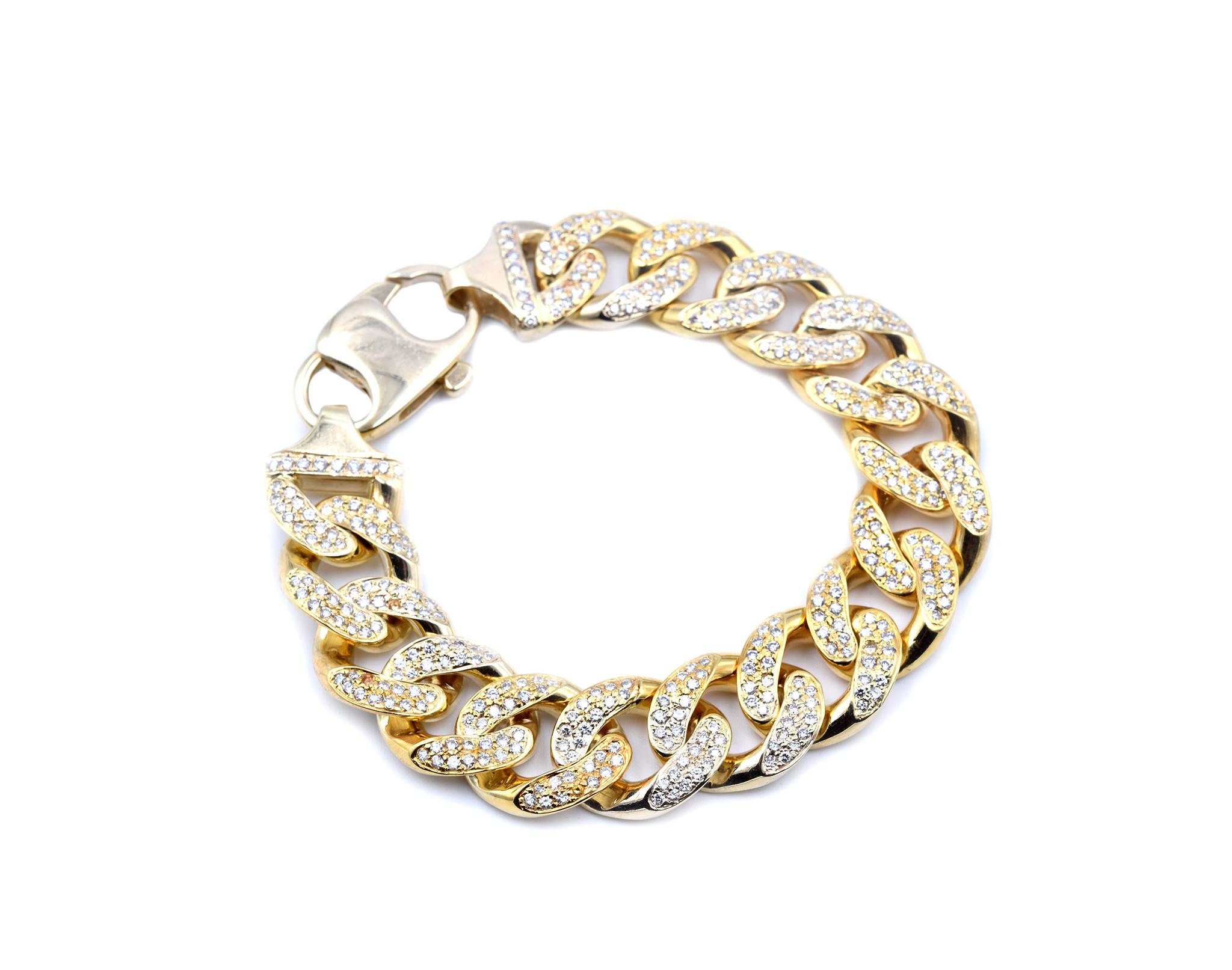 Taille ronde Bracelet à maillons cubains en or jaune 14 carats avec diamants de 9,80 carats en vente