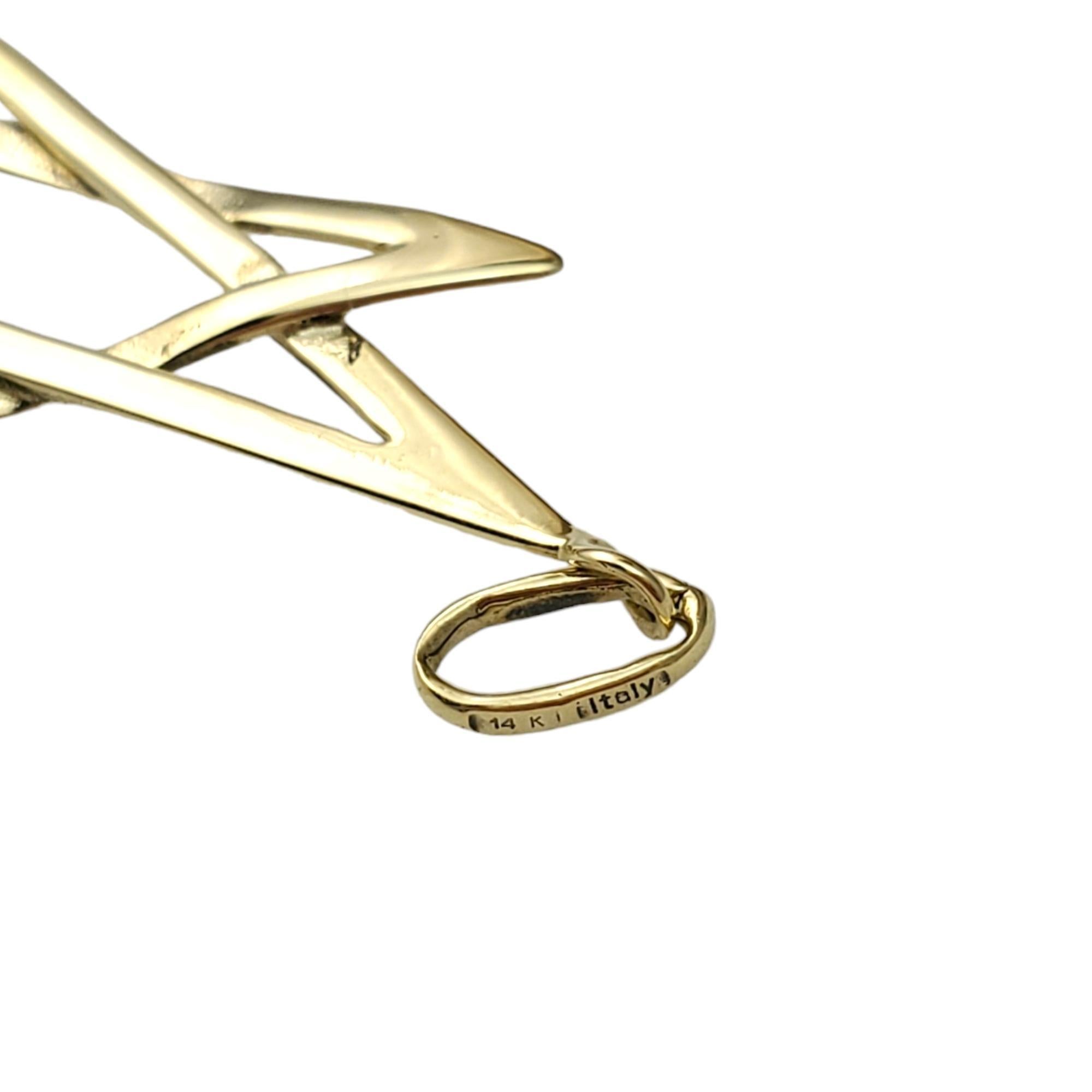 14K Yellow Gold Abstract Star of David Pendant #19793 In Good Condition In Washington Depot, CT