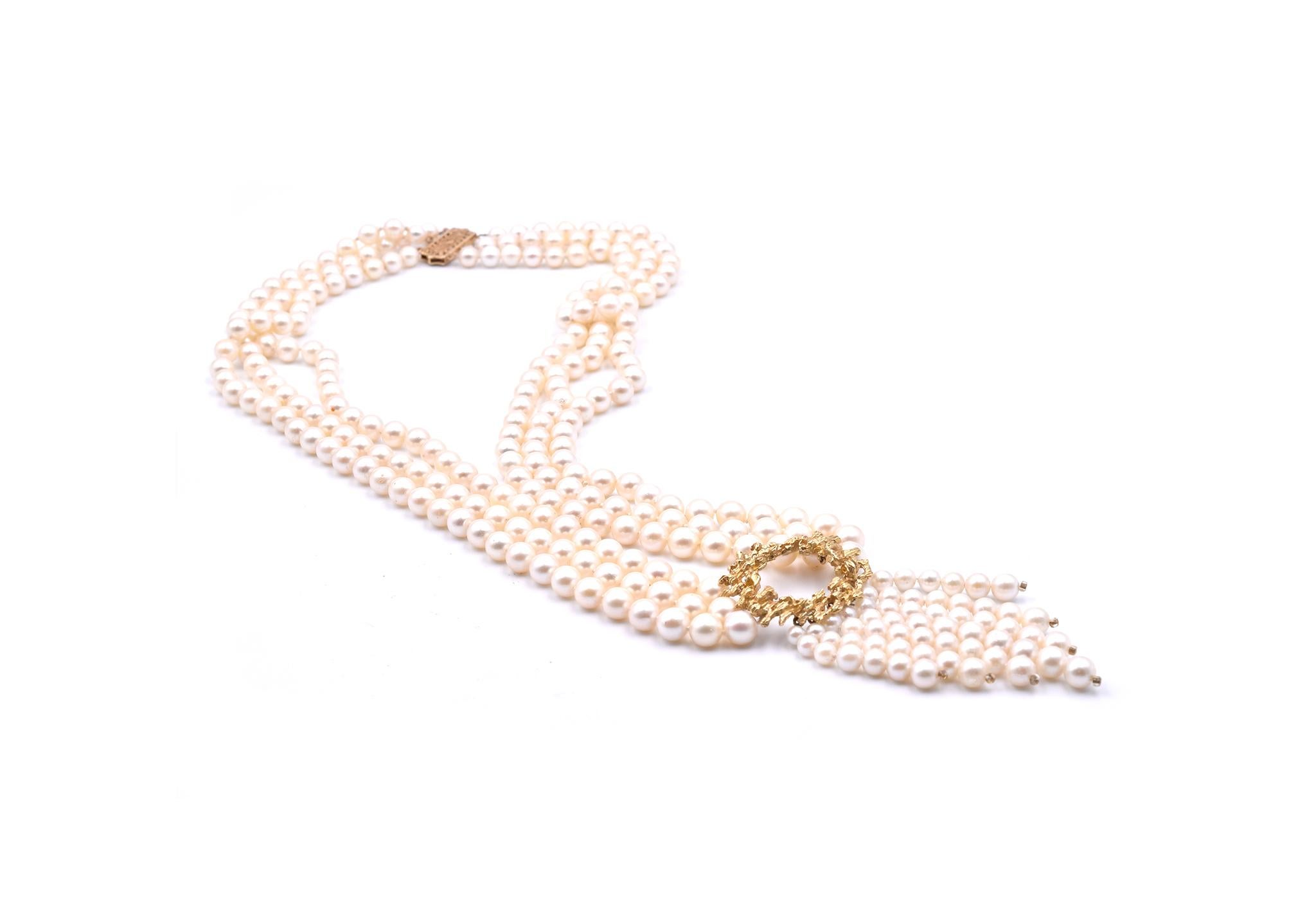 14 Karat Yellow Gold Akoya Cultured Pearl Necklace with Centerpiece Pearl Drops In Excellent Condition In Scottsdale, AZ