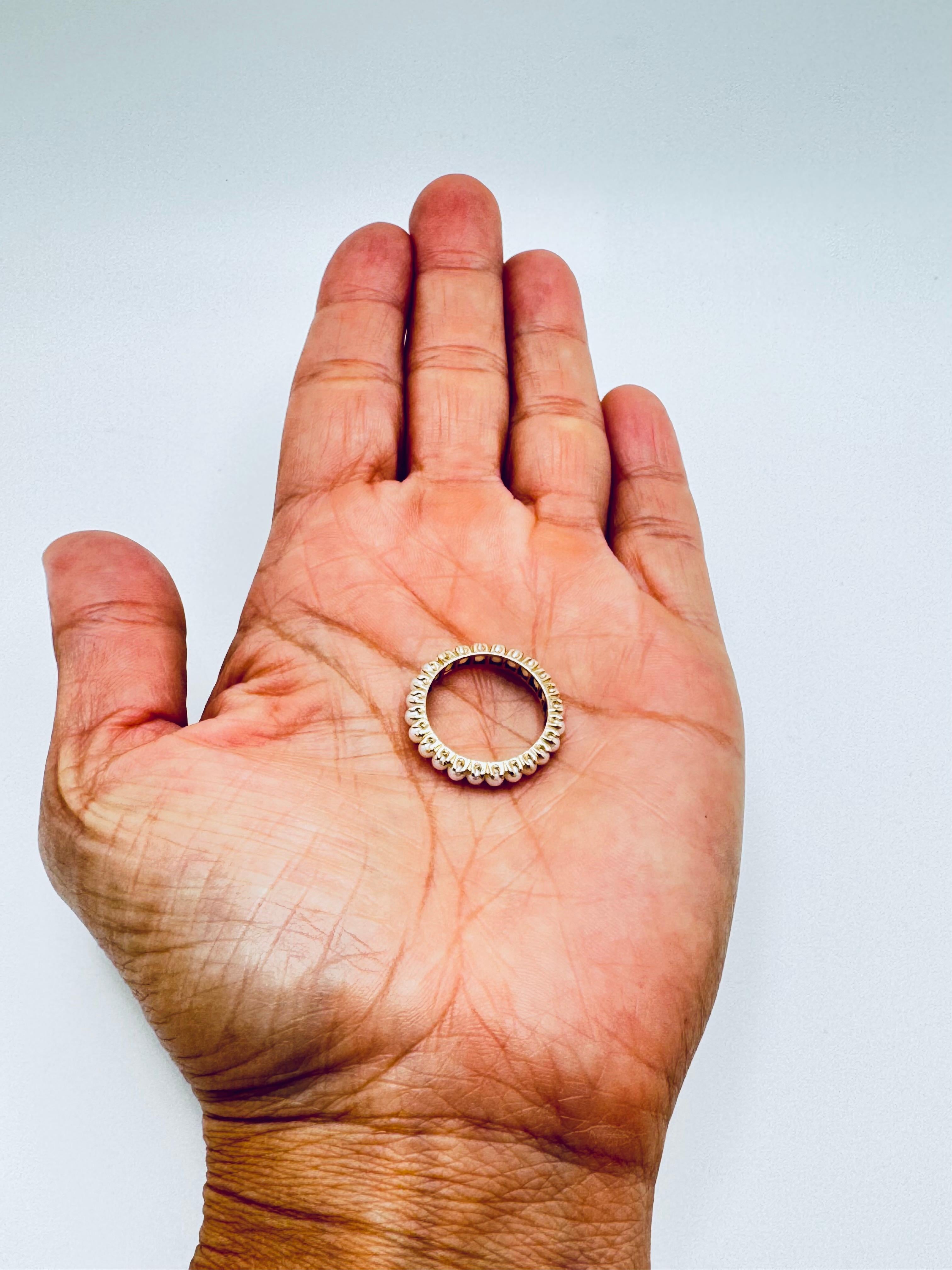 Bague en or jaune 14K avec perles d'Akoya - 24 perles serties, taille 6 Unisexe en vente